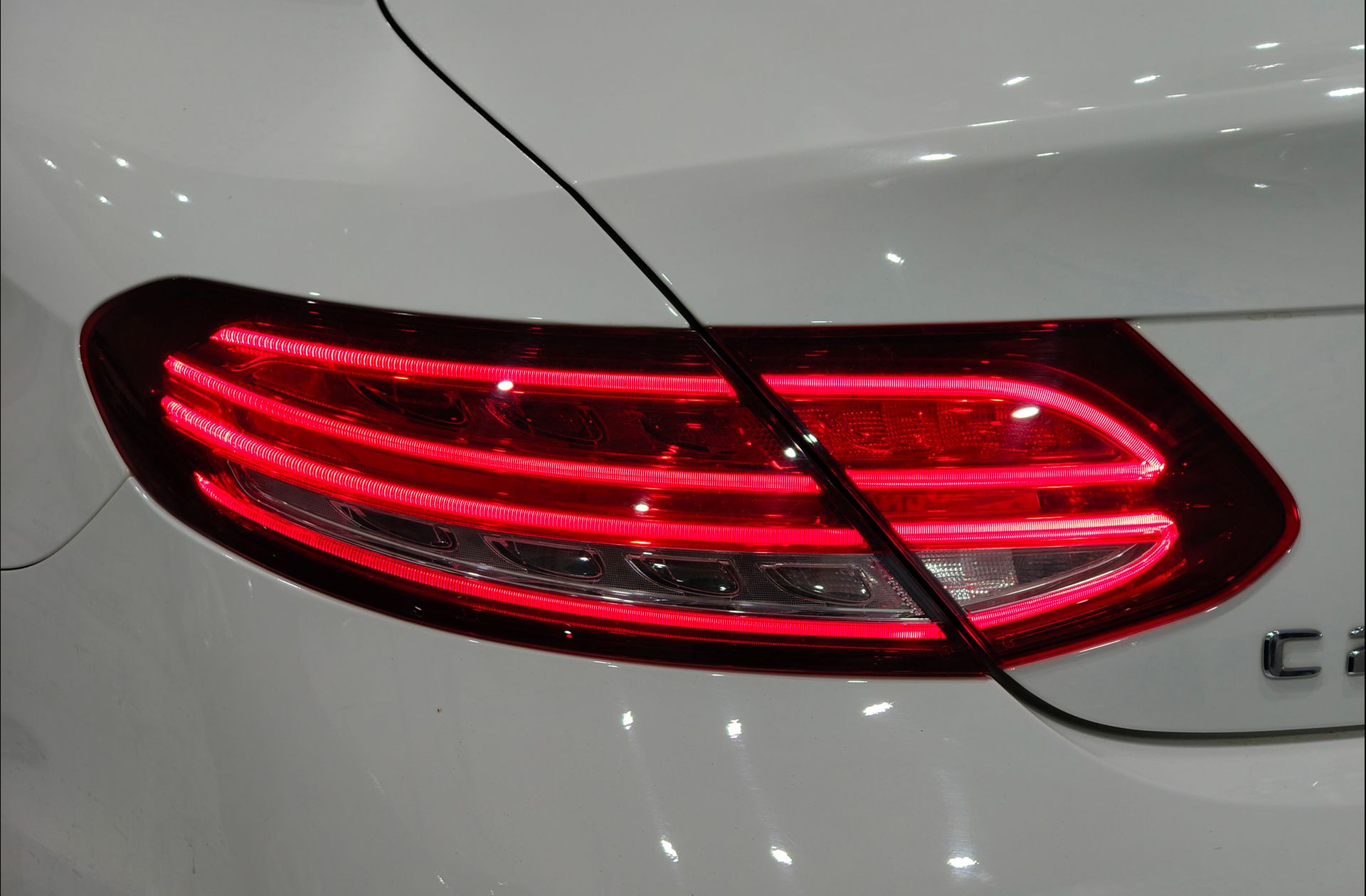 Mercedes-Benz Clase C Coupe 220 d Pack AMG - foto 19