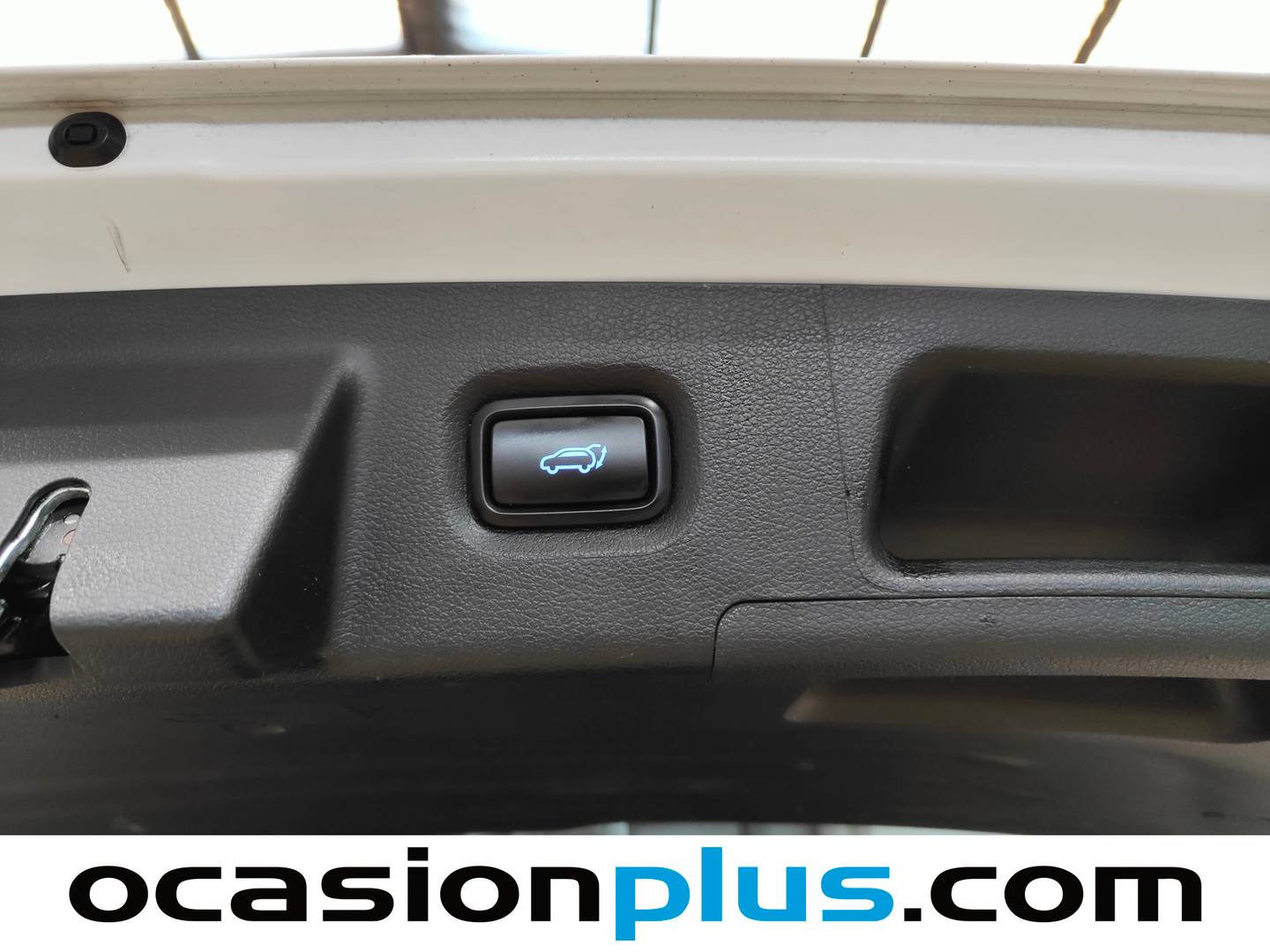 Hyundai Santa Fe Hyundai Santa Fe 2.2 CRDI Style 4x4 Auto (202 CV) 7 PLAZAS de ocasión