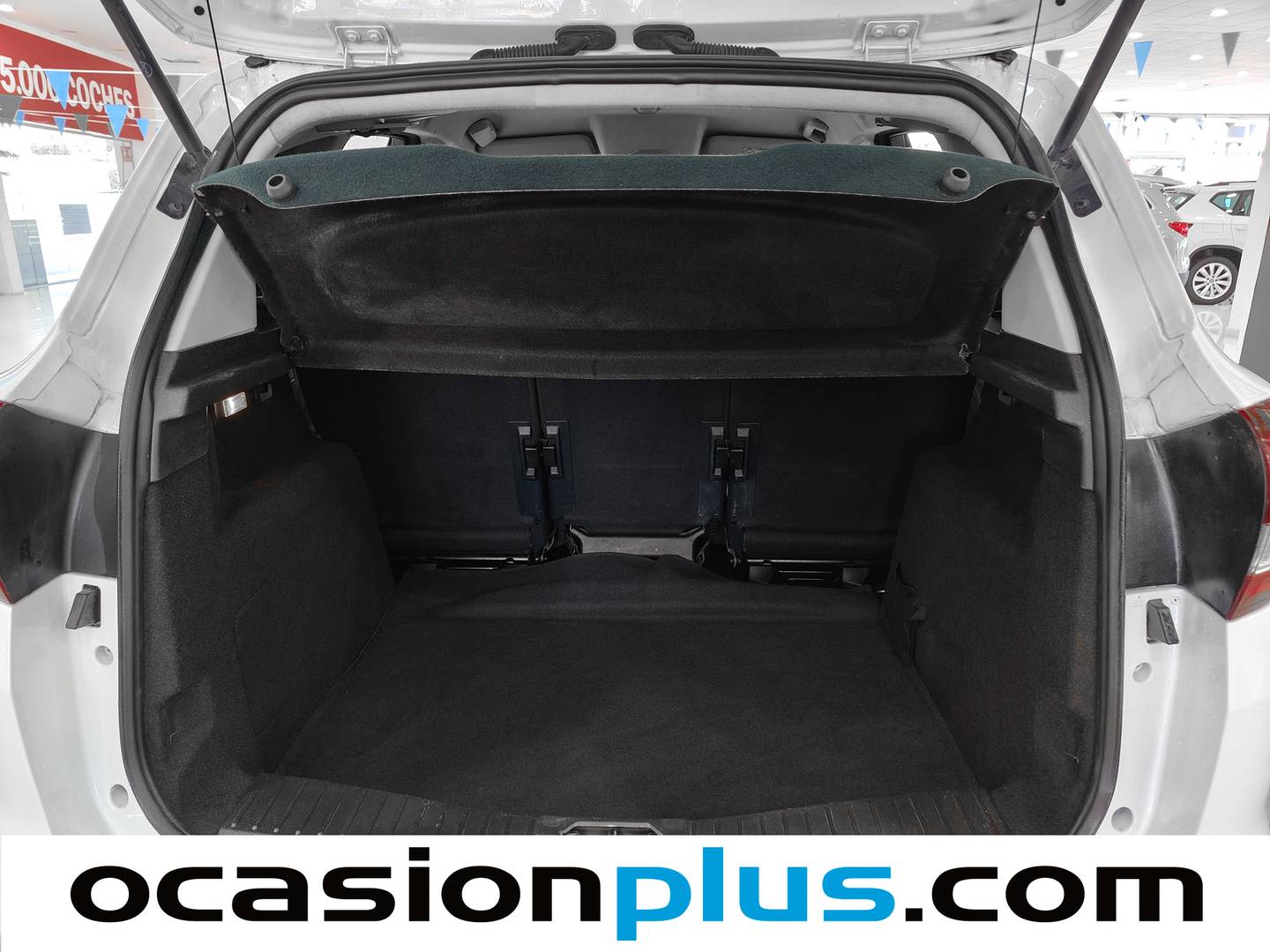 Fotos maletero Ford C-Max Ford C-Max 1.5 TDCI Titanium (120 CV)