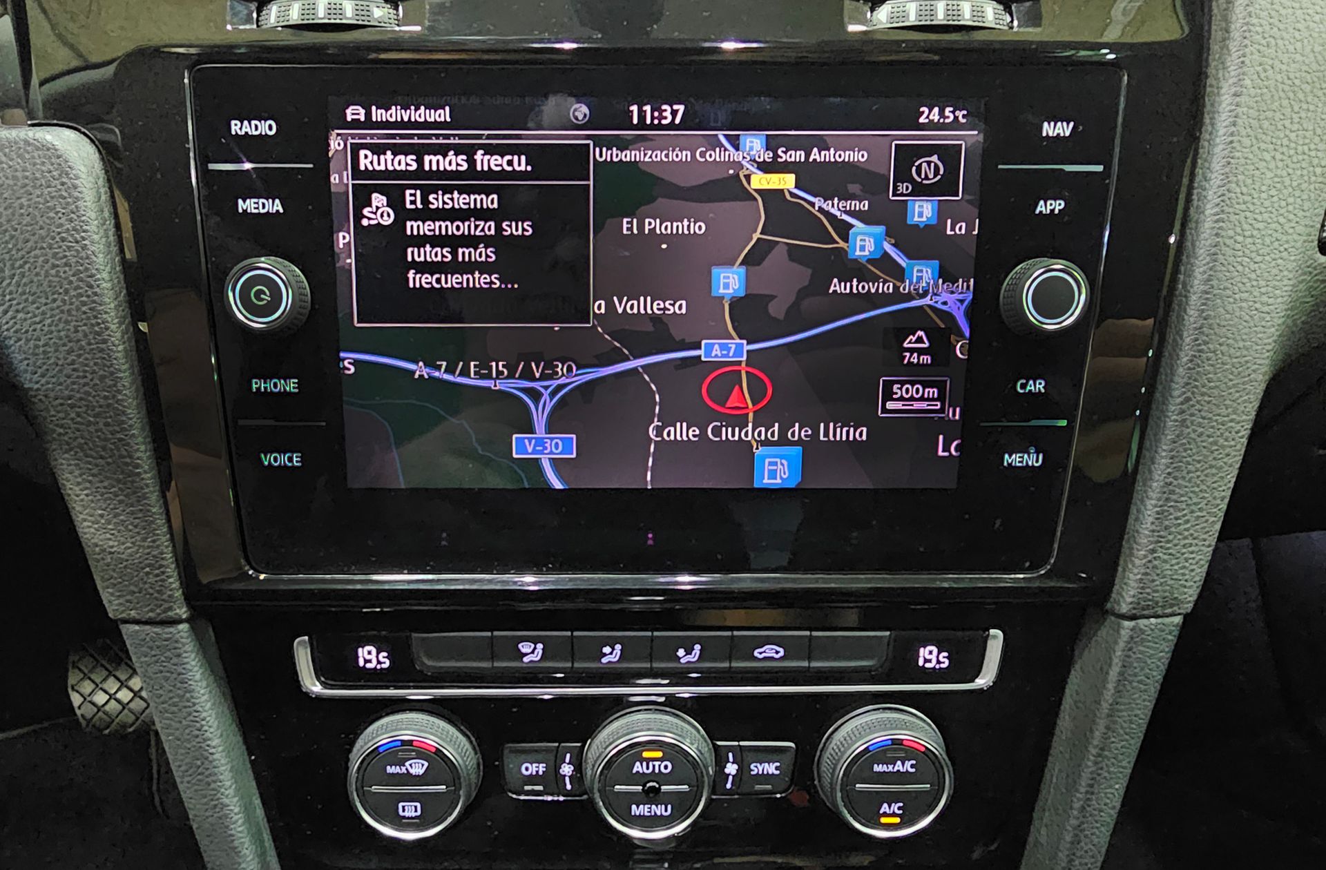Volkswagen Golf Sport 2.0 TDI DSG - foto 7