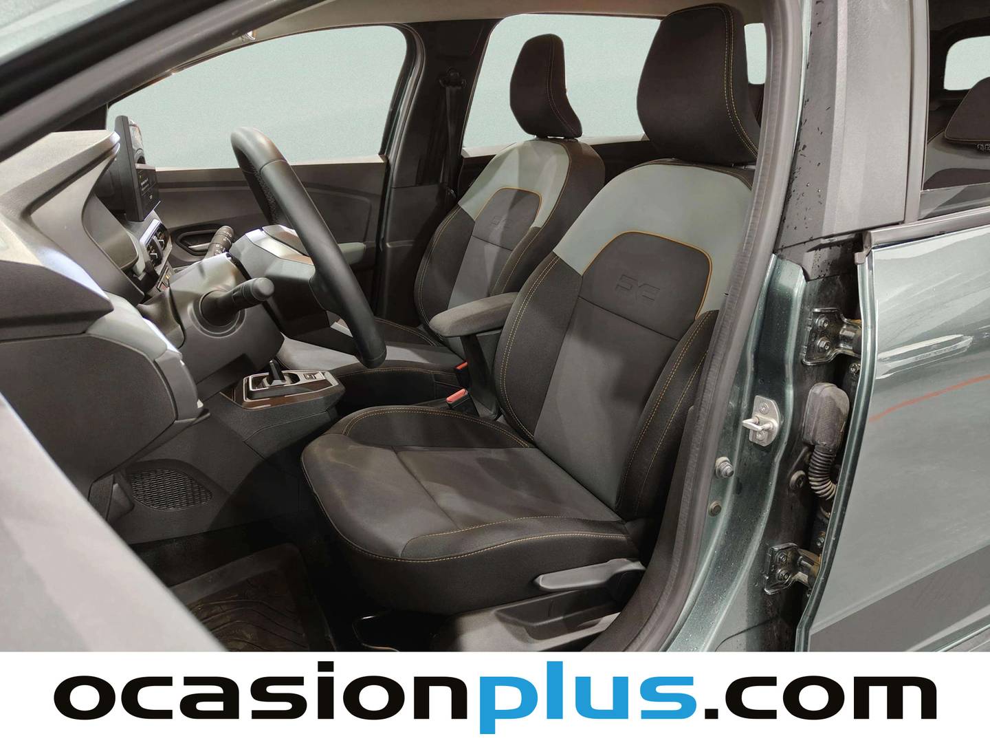 Foto asientos traseros Dacia Jogger Dacia Jogger Extreme Hybrid (155 CV) 7 plazas