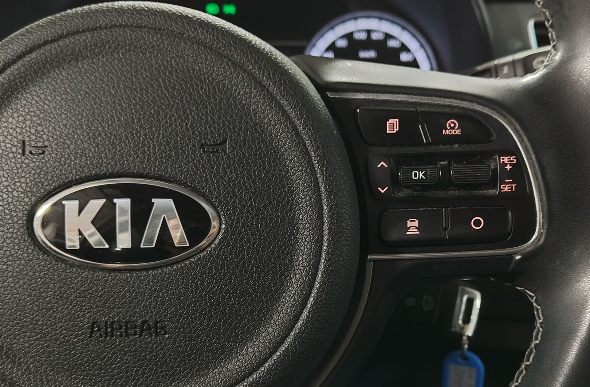 Kia Niro 1.6 GDi PHEV Híbrido Drive - foto 24