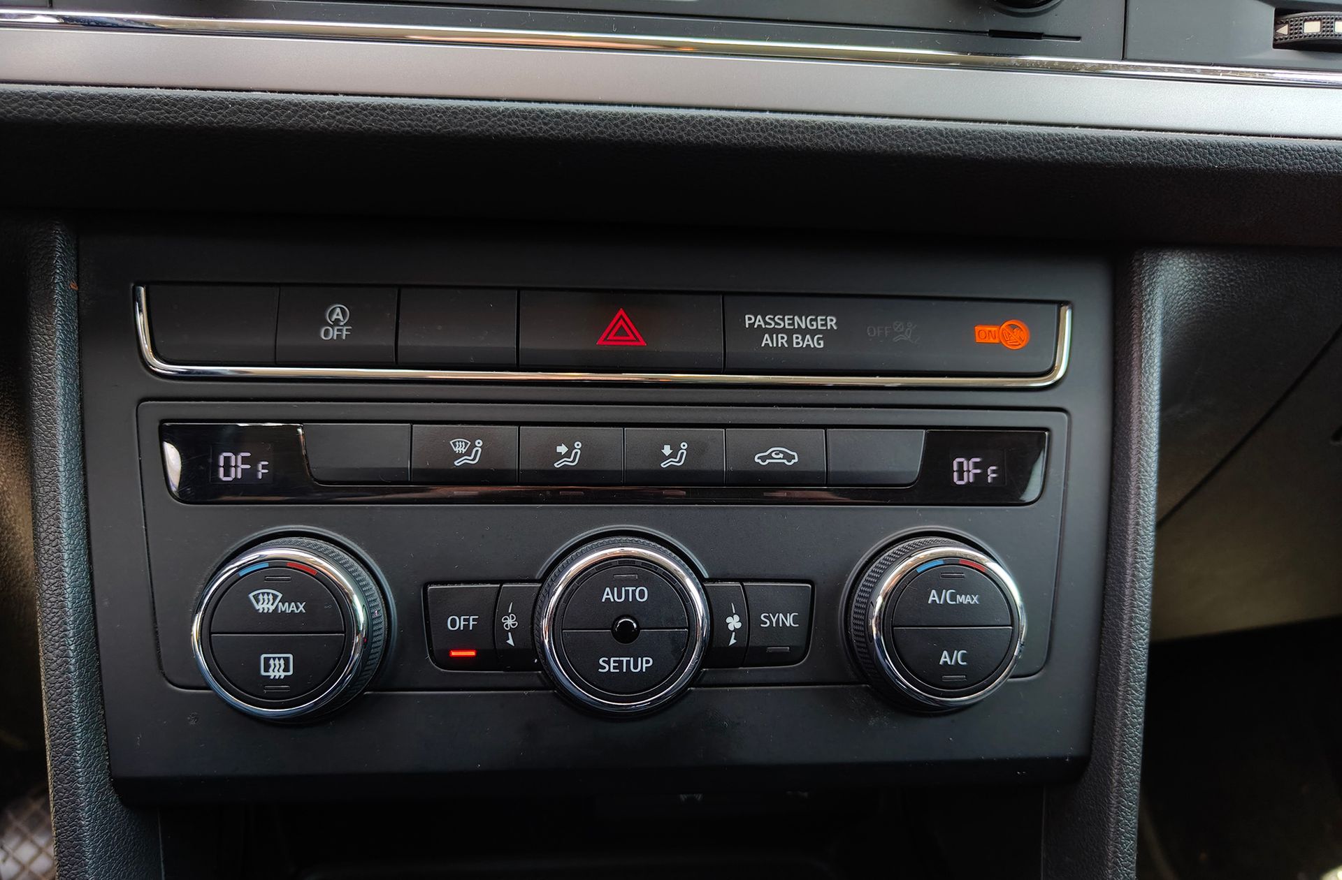 SEAT León 1.6 TDI Style - foto 29