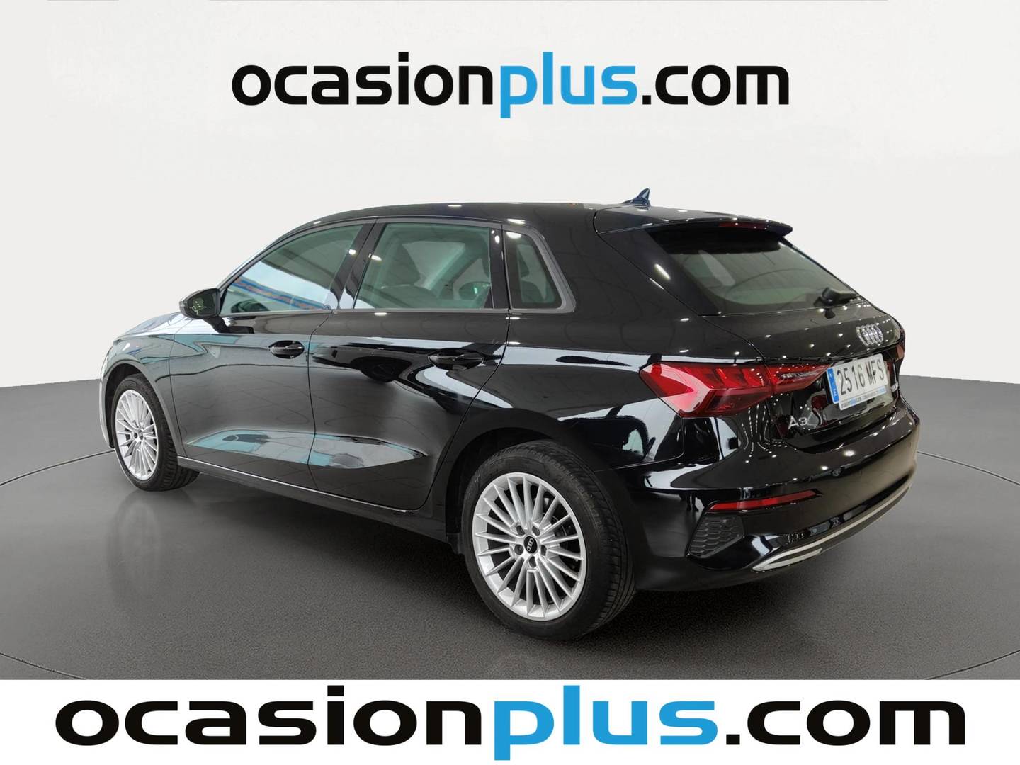 Foto trasera Audi A3 Audi A3 Sportback Advanced 35 TFSI (150 CV) izquierda