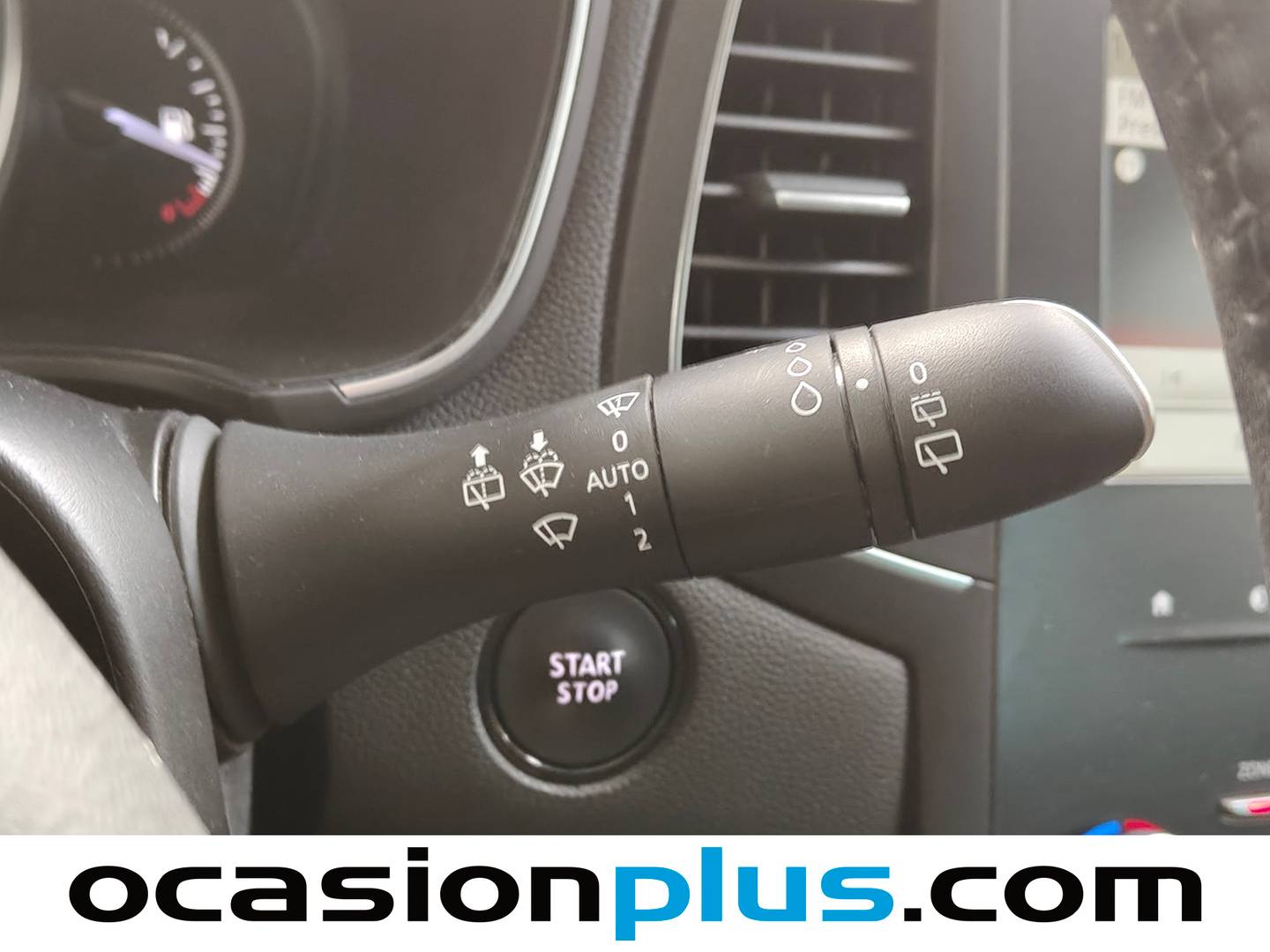 Extras del Renault Mégane Renault Megane Limited TCe (115 CV)