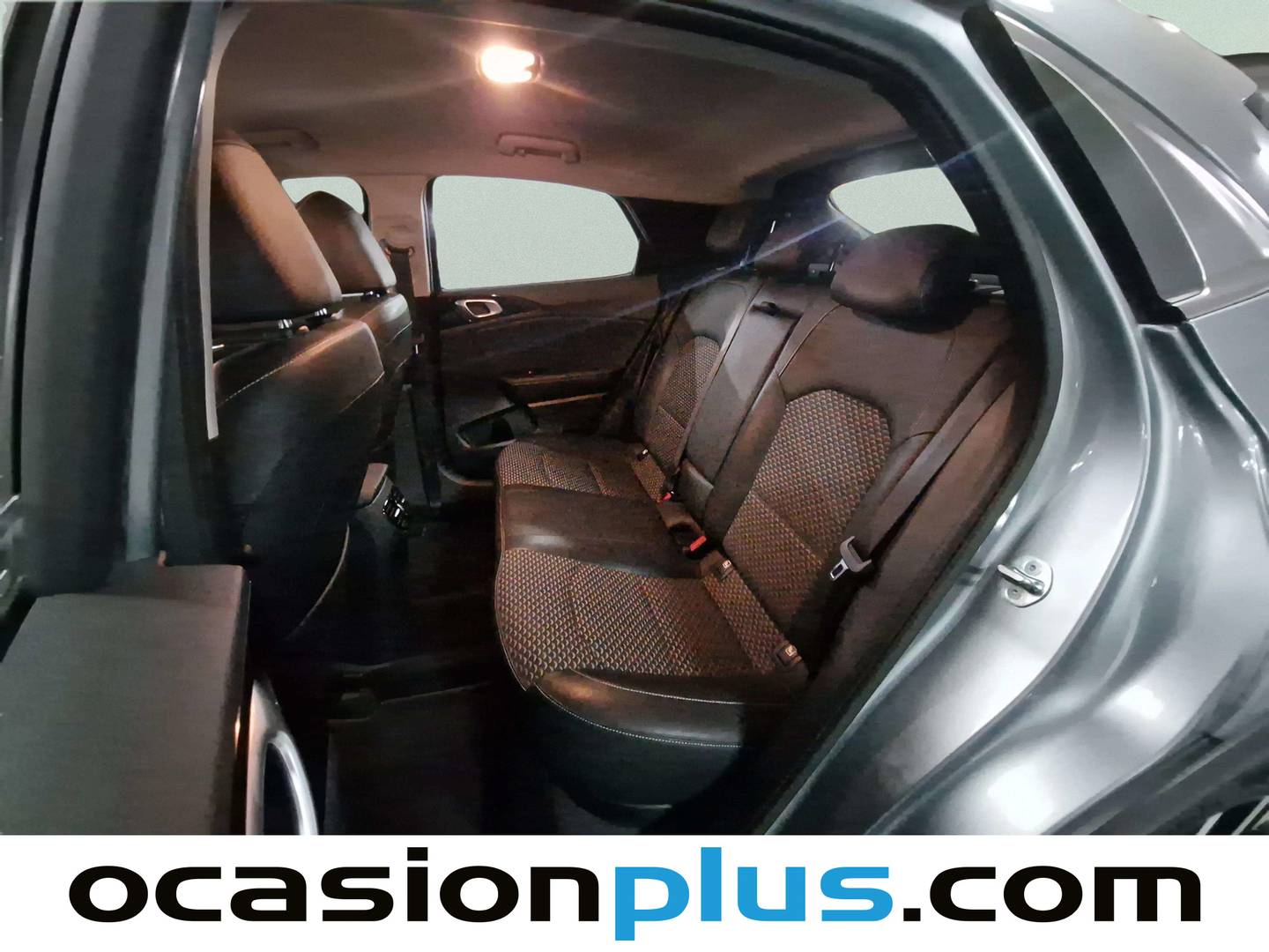 Foto asientos traseros KIA XCeed Kia XCeed 1.5 MHEV Tech (140 CV)