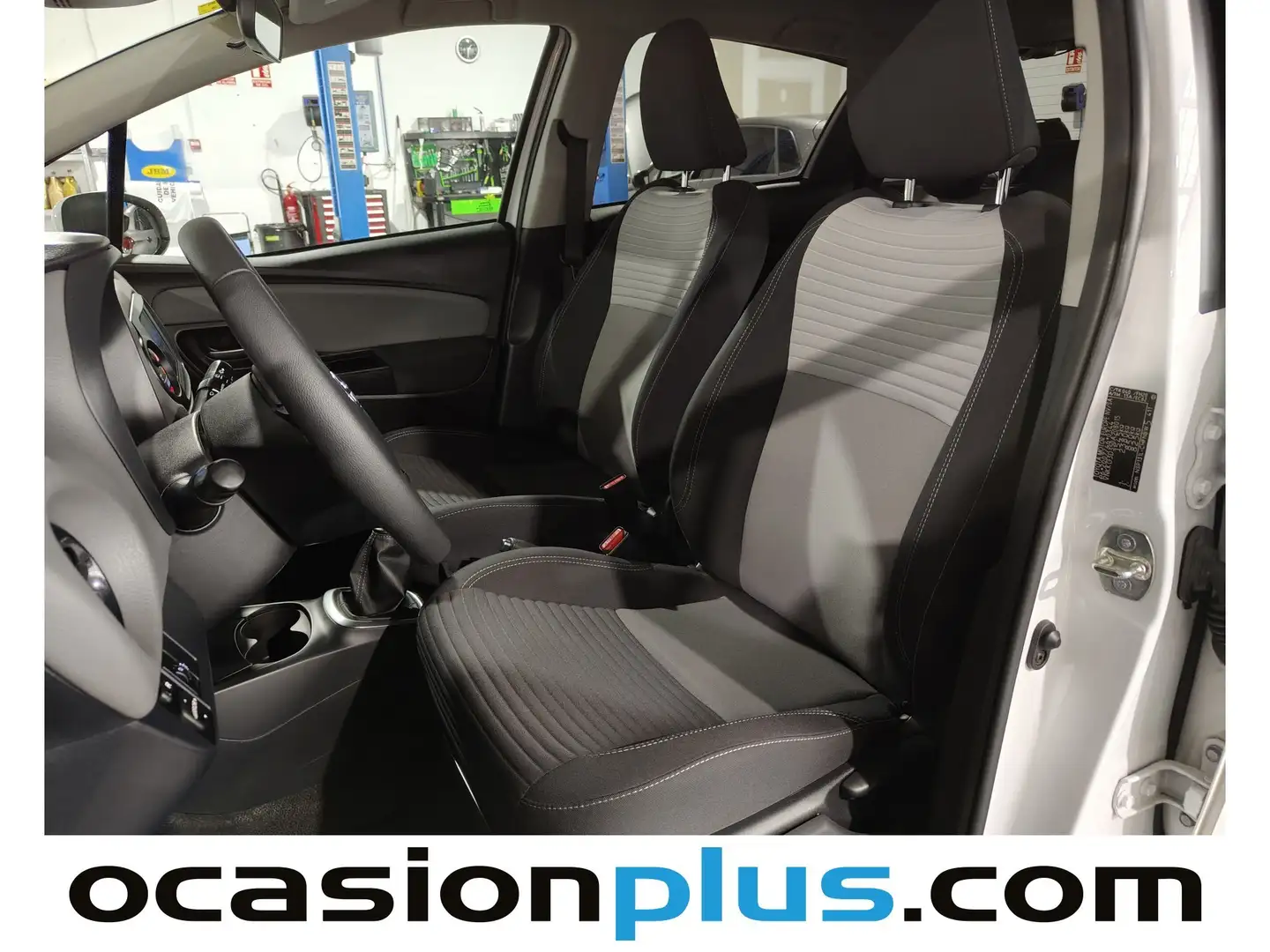 Foto Toyota Yaris Toyota Yaris 1.5 Feel! Edition (111 CV)