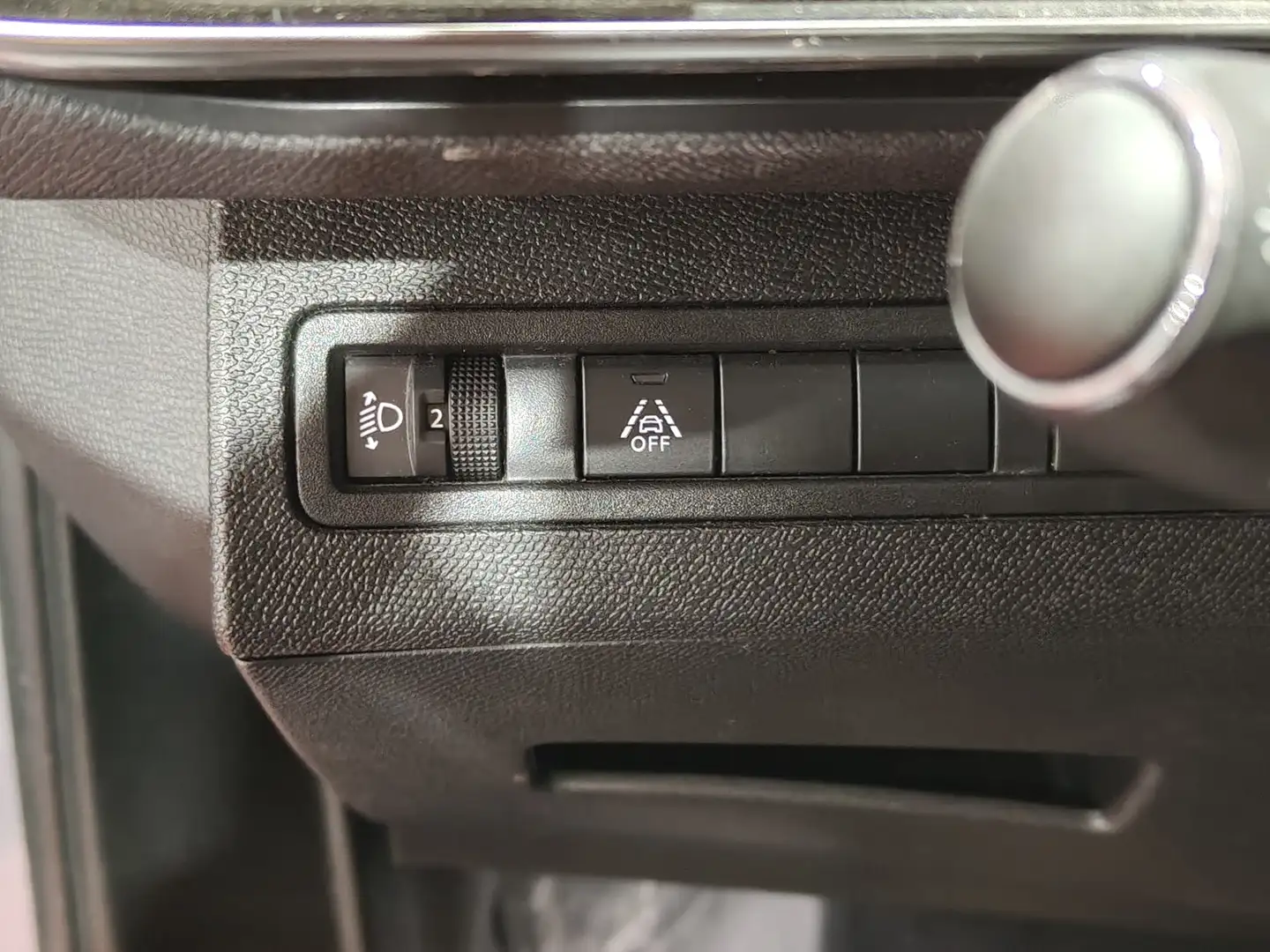 Foto Peugeot 5008 Peugeot 5008 PureTech 130 S&S Allure Pack EAT8 (130 CV) 7 Plazas