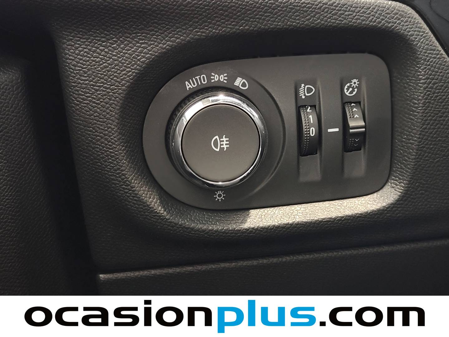 Opel Corsa Opel Corsa 1.2 T XHL Yes (100 CV) seminuevo