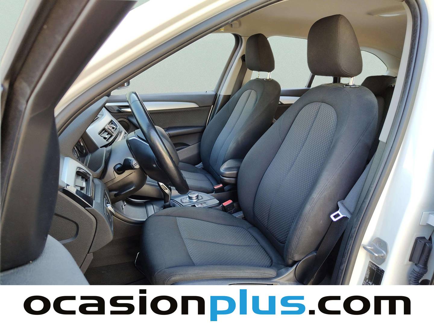 Foto asientos delanteros BMW X1 BMW X1 sDrive18d (150 CV)