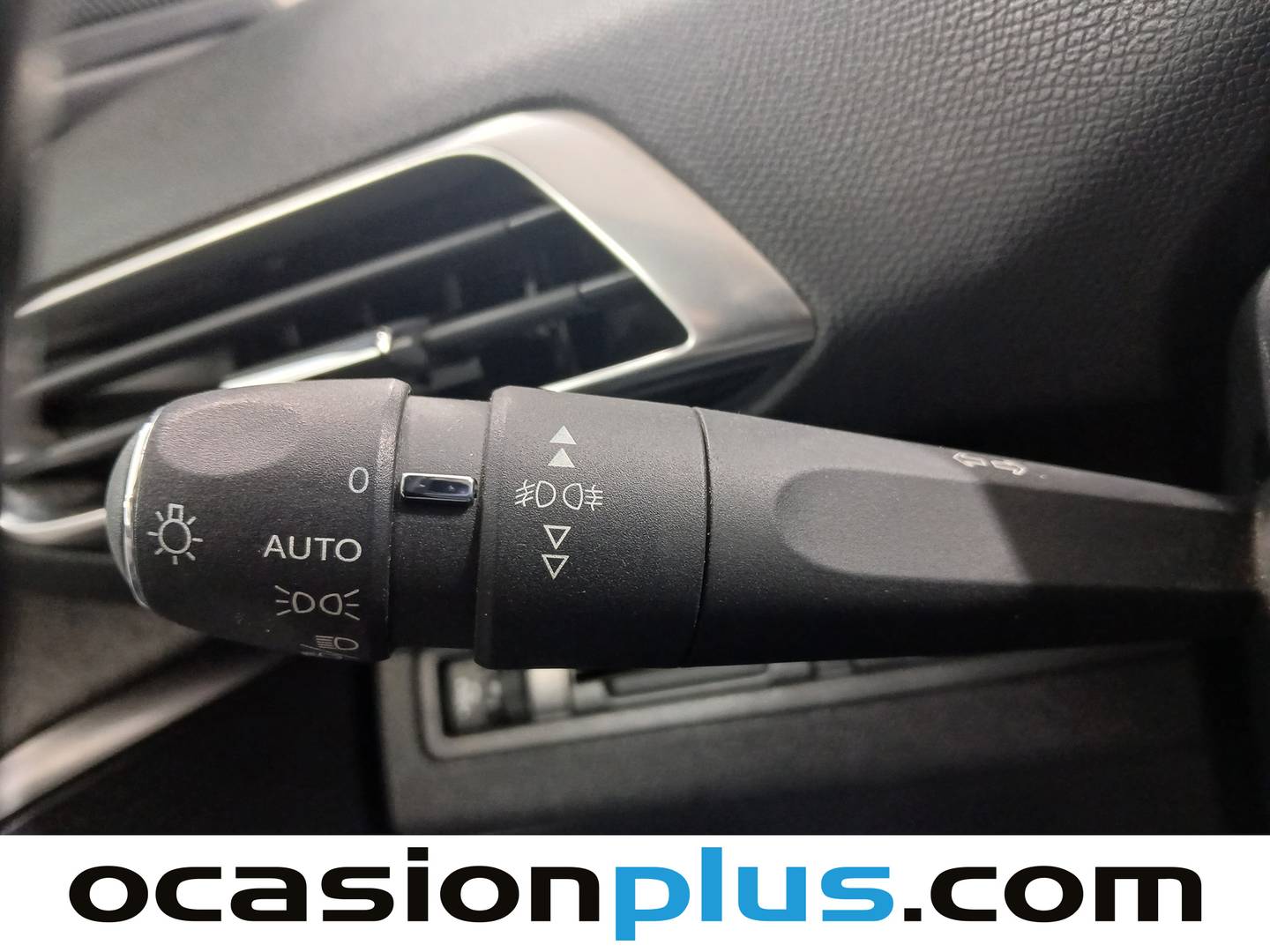 Foto Peugeot 3008 Peugeot 3008 PureTech 130 S&S Allure  (130 CV)