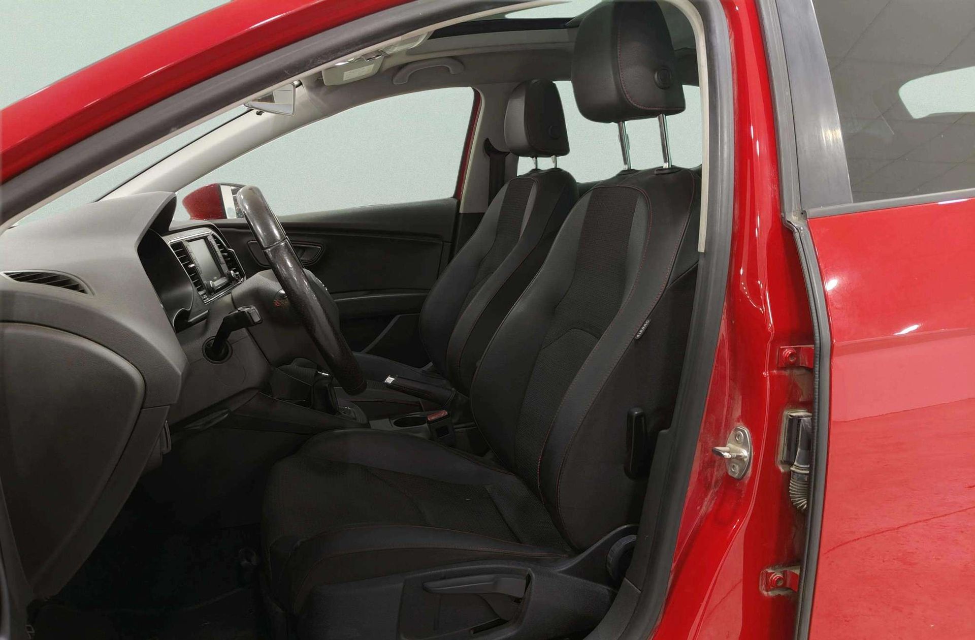 SEAT León 2.0 TDI FR - foto 11