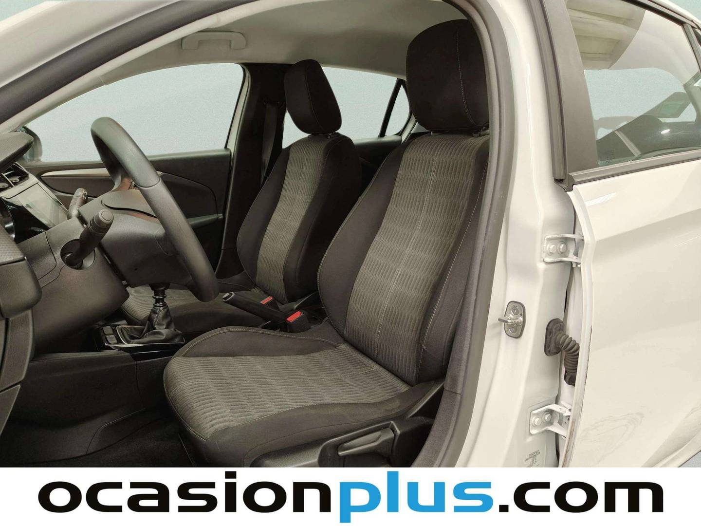 Foto asientos delanteros Opel Corsa Opel Corsa 1.2 XEL S&S Edition (75 CV)