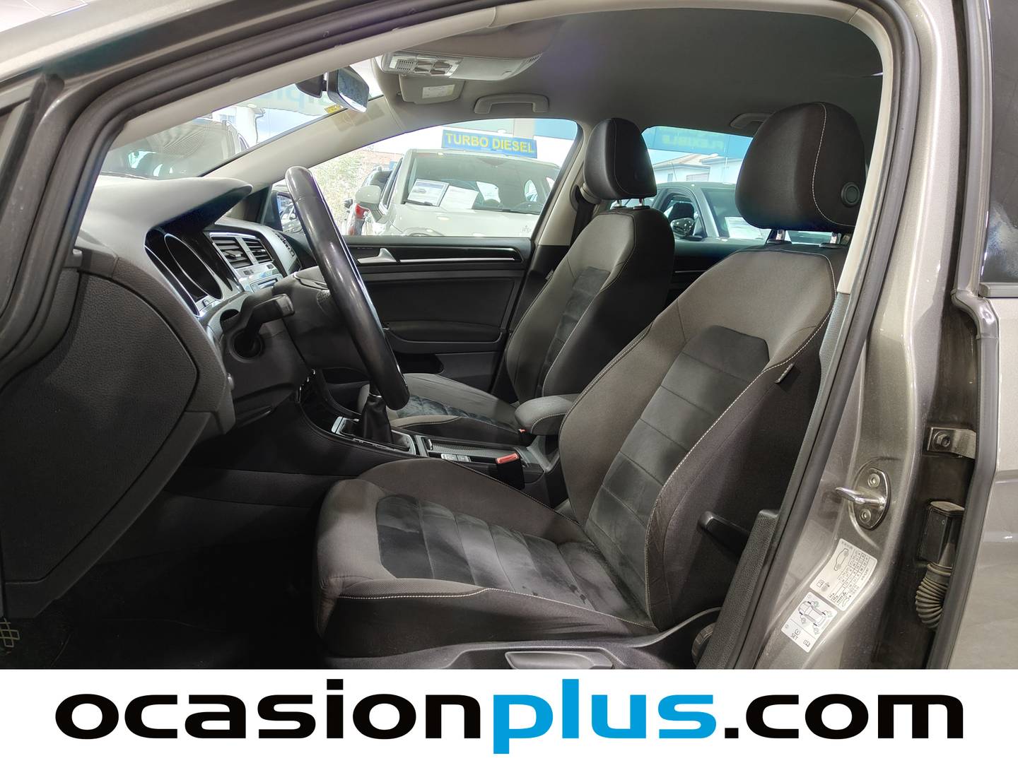 Foto Volkswagen Golf Volkswagen Golf 1.6 TDI BMT (110 CV) PACK R-LINE