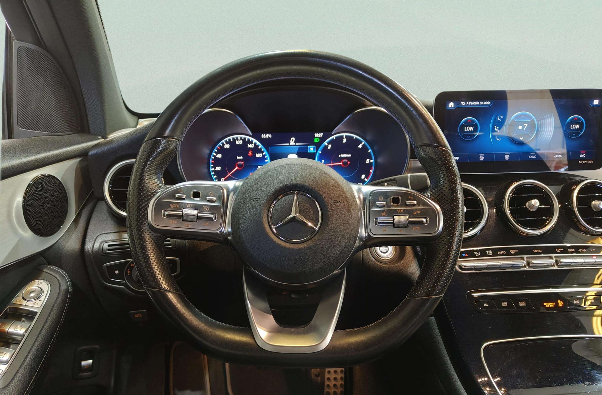 Mercedes-Benz GLC Mercedes GLC 220 d 4Matic Pack AMG - foto 24
