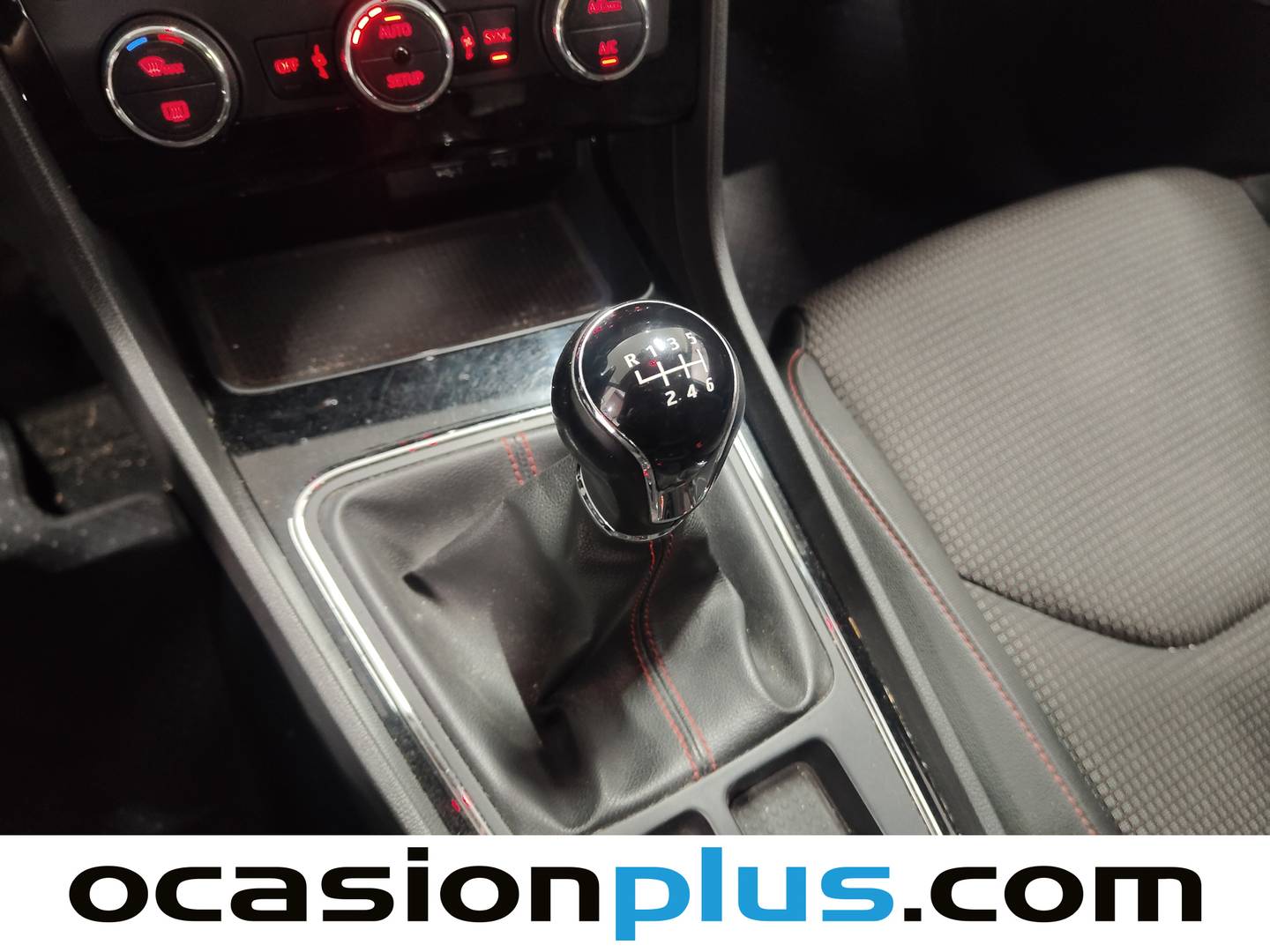 Seat León Seat León ST 2.0 TDI S&S FR (184 CV) de segunda mano