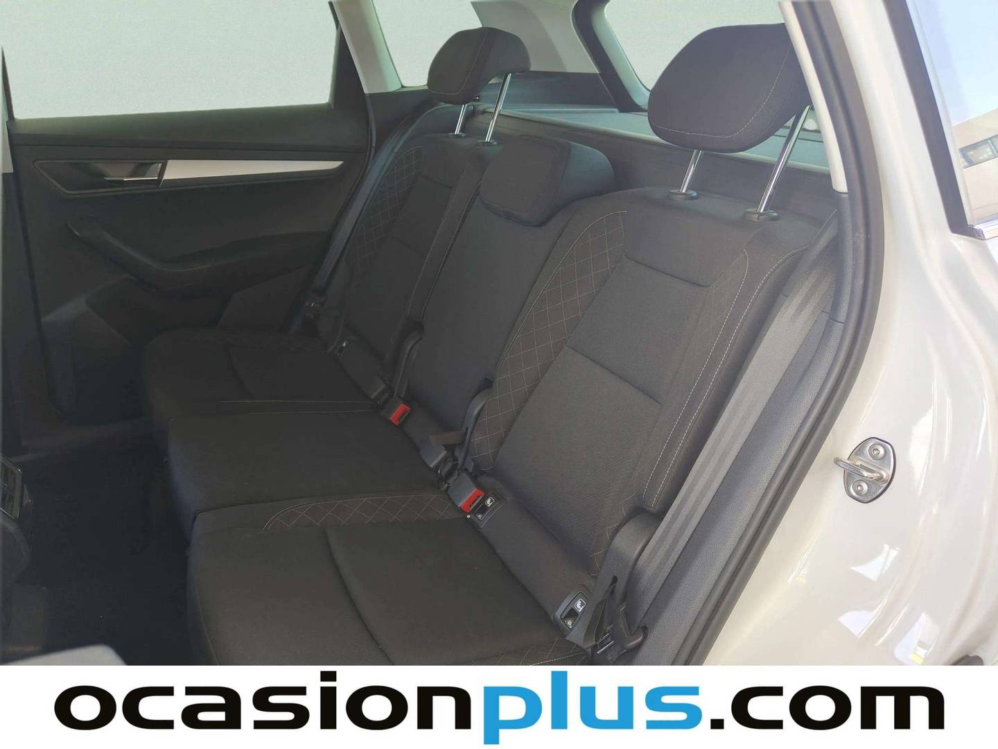 Foto asientos traseros Skoda Karoq Skoda Karoq 1.6 TDI Like (115 CV)
