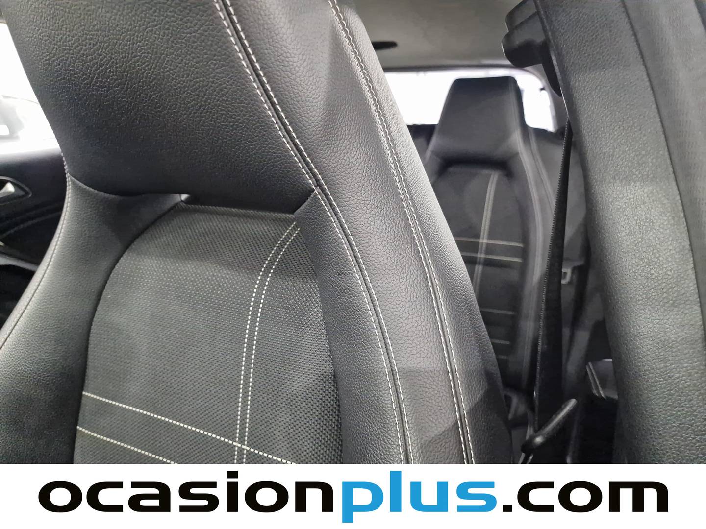 Extras y acabados del Mercedes GLA Mercedes GLA 200 d Style (136 CV)
