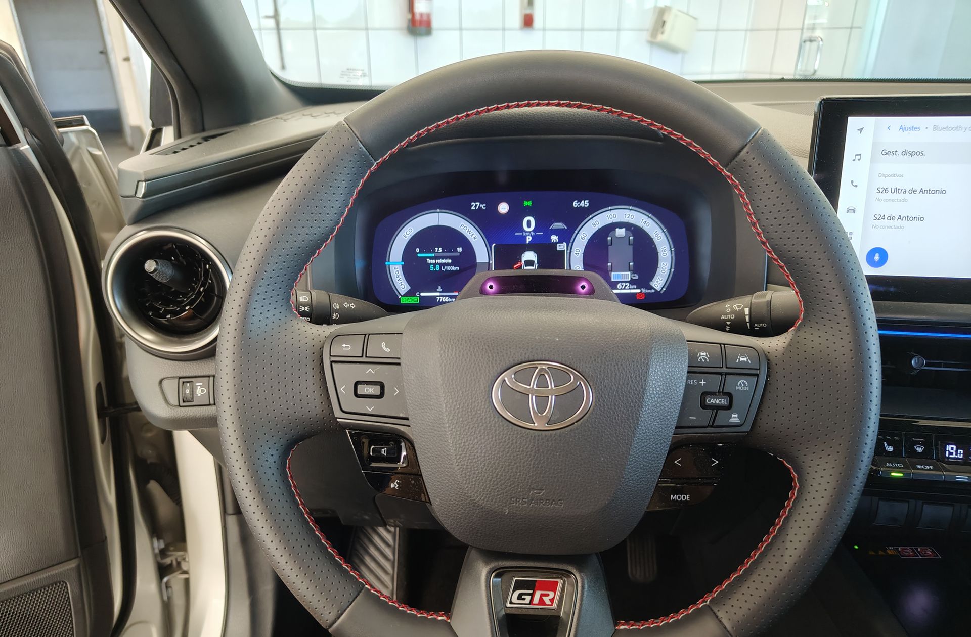 Toyota C-HR 200H GR Sport AWD-i - foto 21