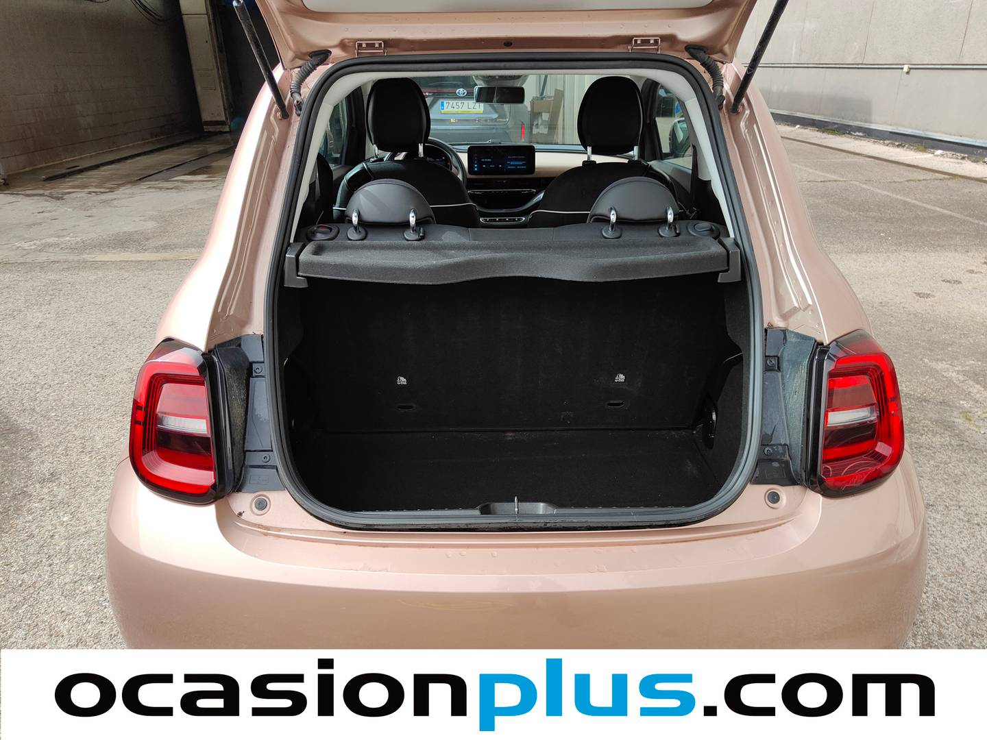 Fotos maletero Fiat 500 Fiat 500 Electrico Monotrim 320km (118 CV)