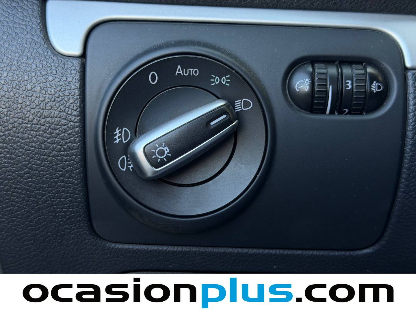 Extras y acabados del Volkswagen Scirocco Volkswagen Scirocco 1.4 TSI (122 CV)