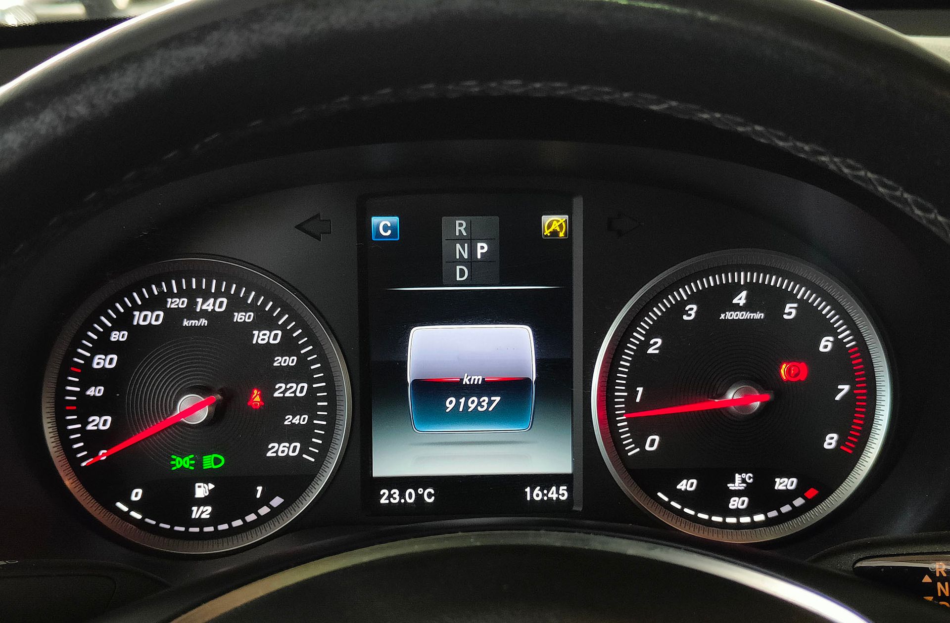 Mercedes-Benz GLC 250 4Matic Pack AMG - foto 27