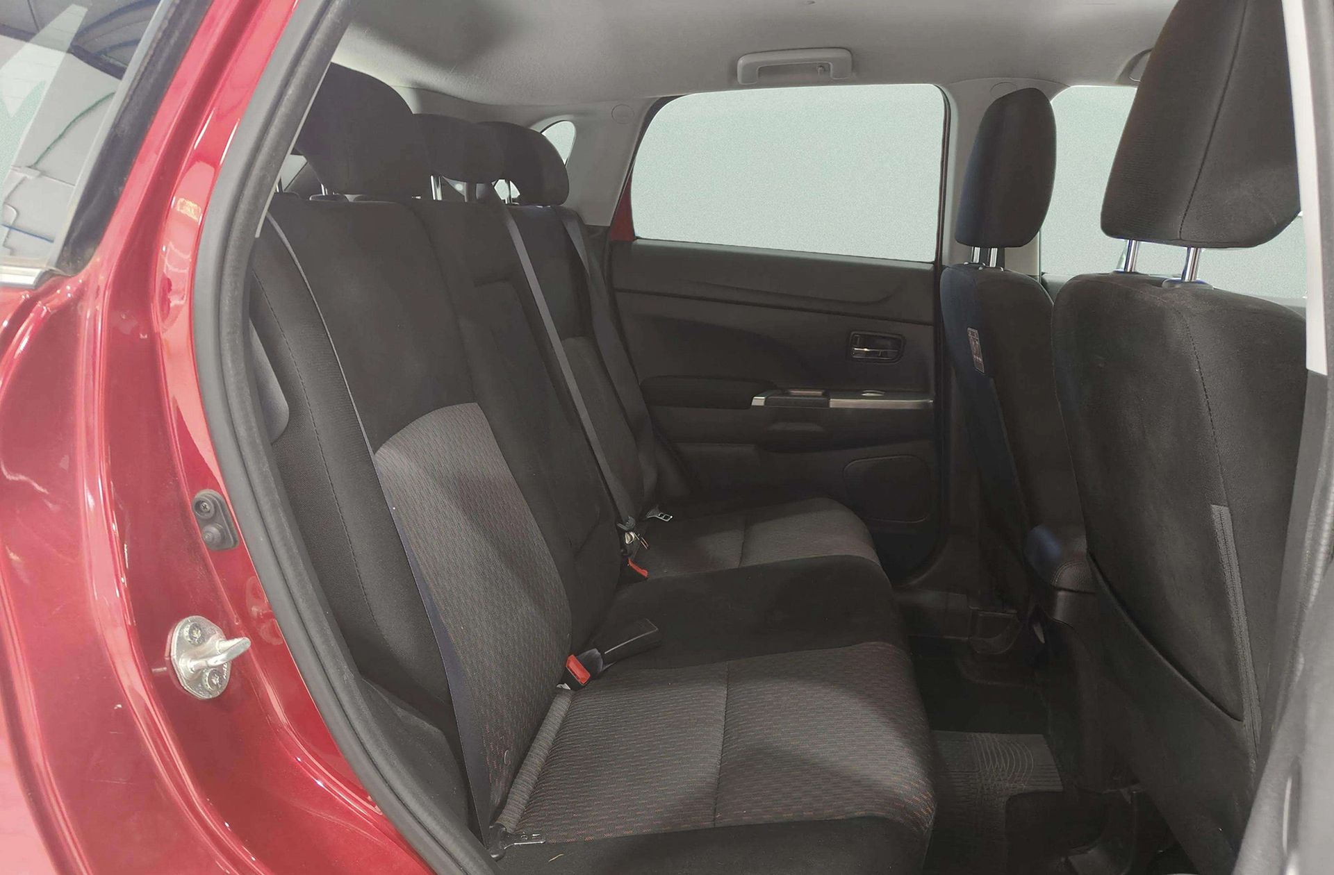 Mitsubishi ASX 160 DI-D Motion - foto 14