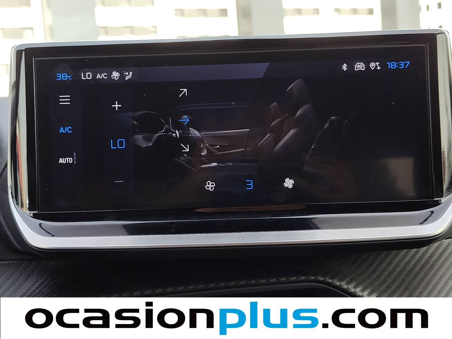Peugeot 2008 Peugeot 2008 Allure Hybrid eDCS6 (145 CV) km 0