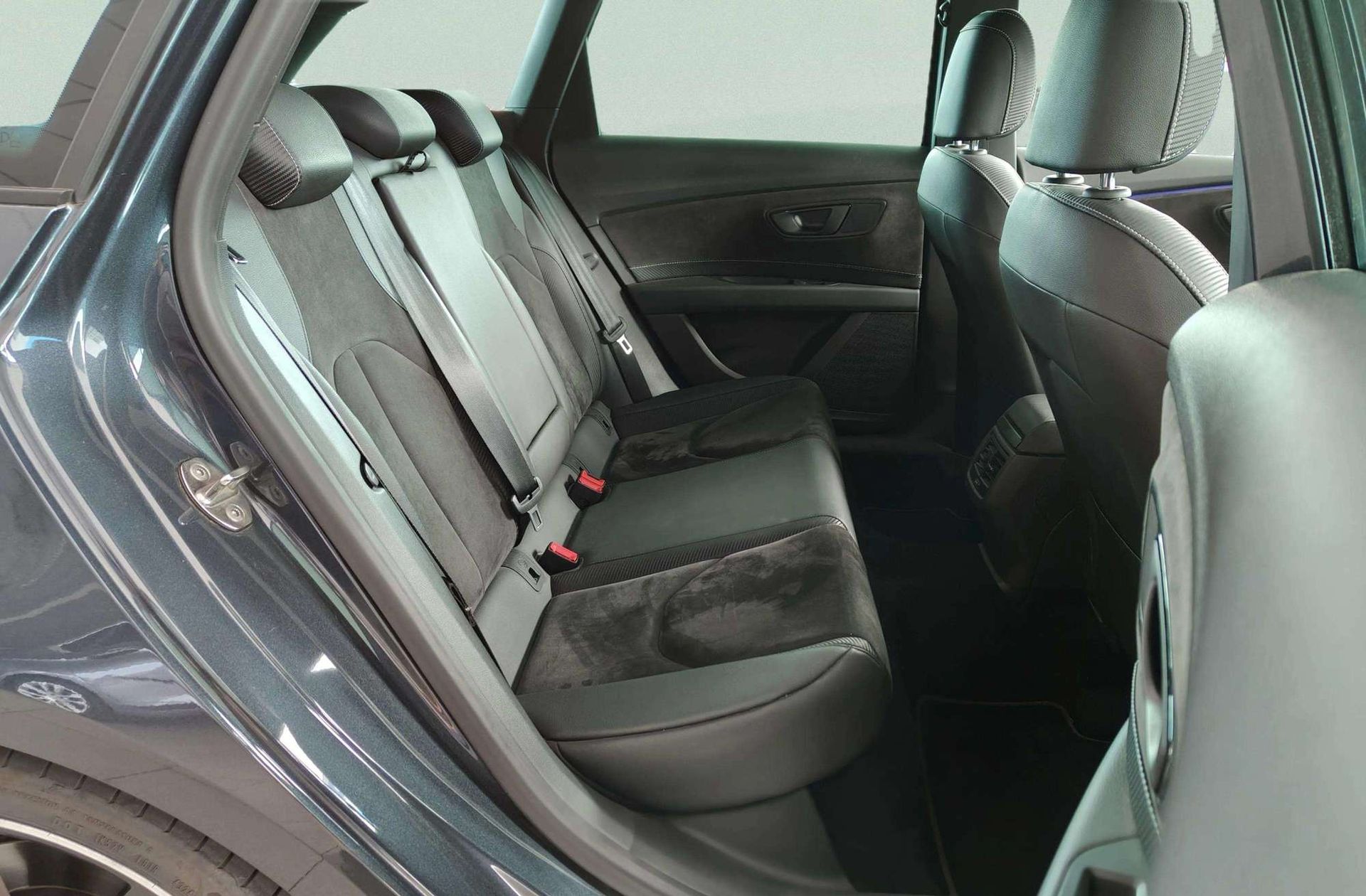 SEAT León 2.0 TSI Cupra DSG - foto 23