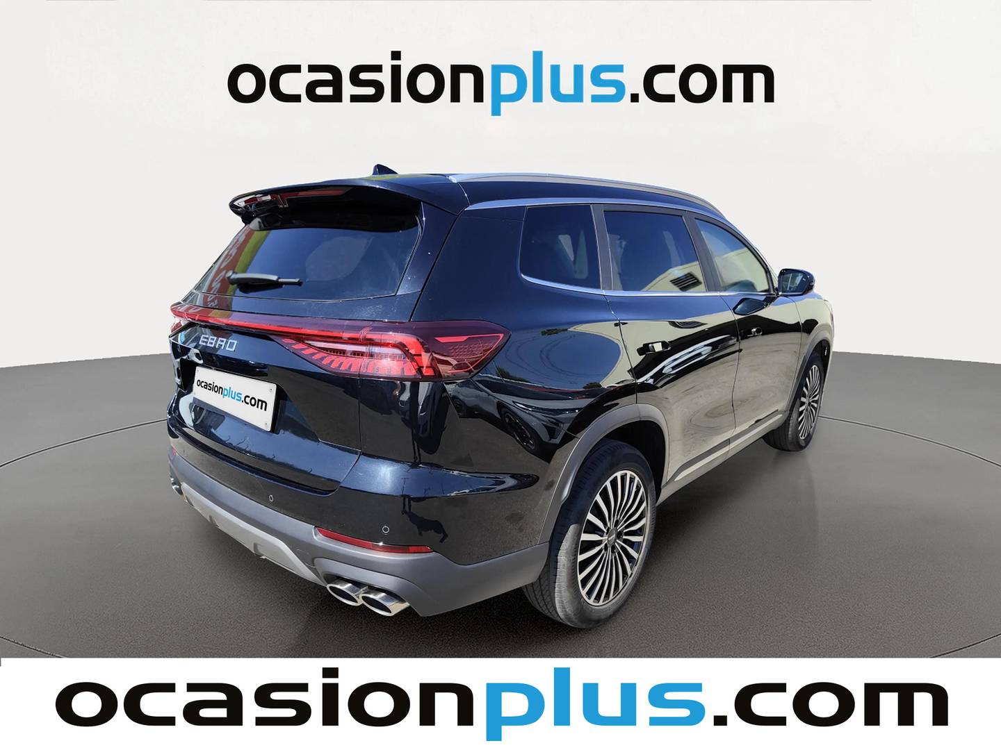 Foto trasera EBRO S800 EBRO S800 1.6 TGDI Premium DCT (147 CV) 7 Plazas izquierda