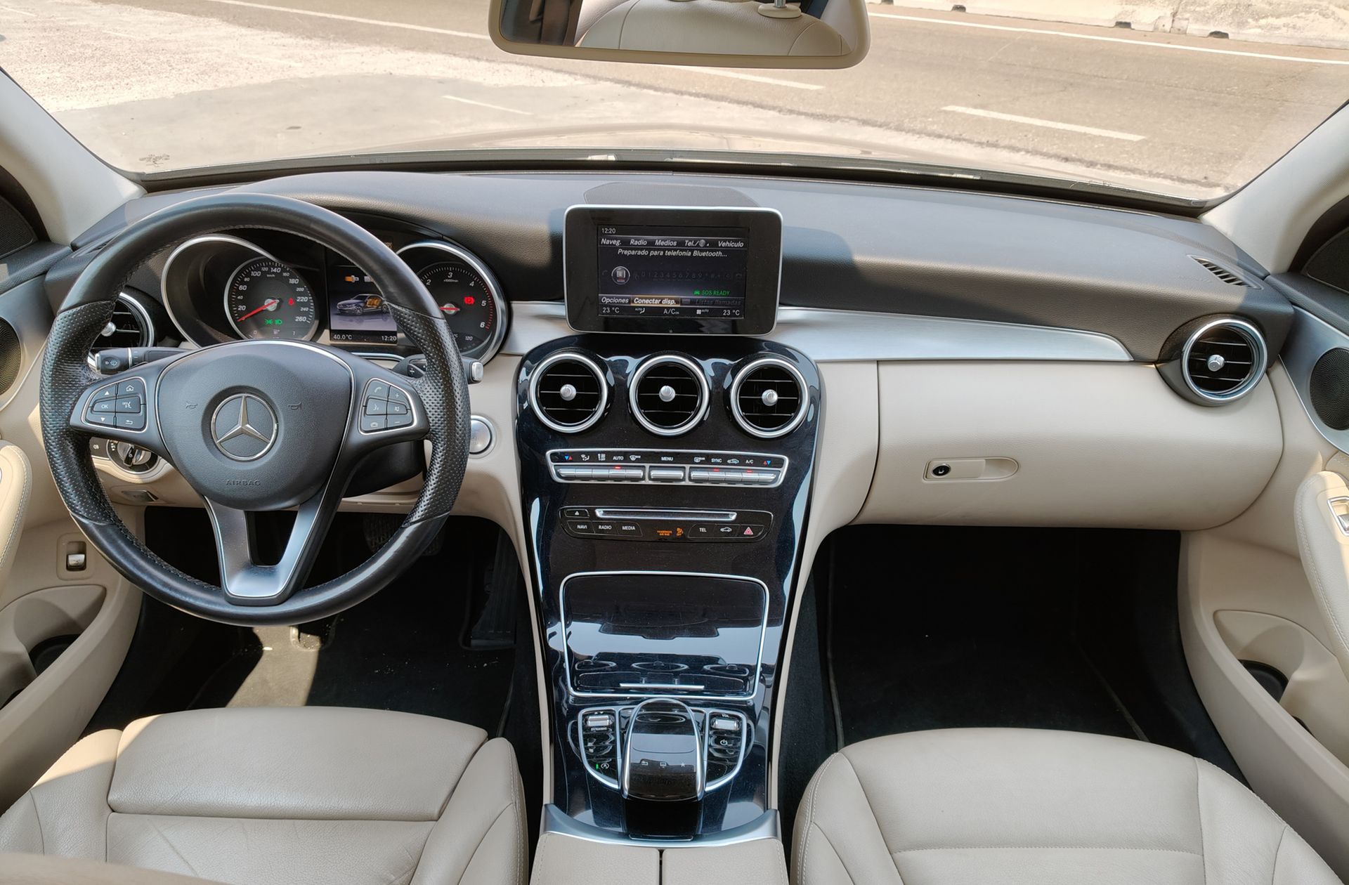 Mercedes-Benz Clase C 220 d Pack AMG - foto 6