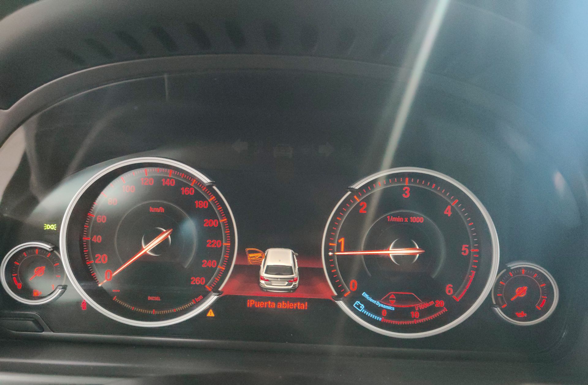BMW Serie 5 520d Touring - foto 23