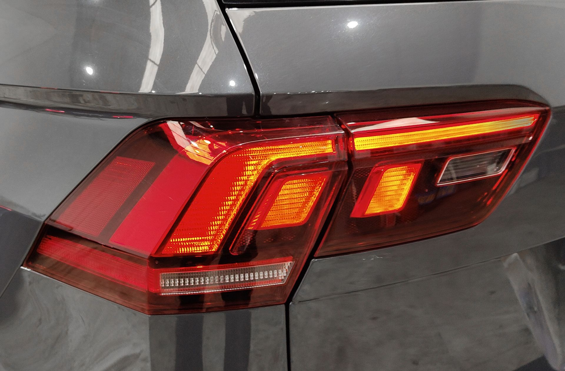 Volkswagen Tiguan Life 2.0 TDI DSG - foto 17