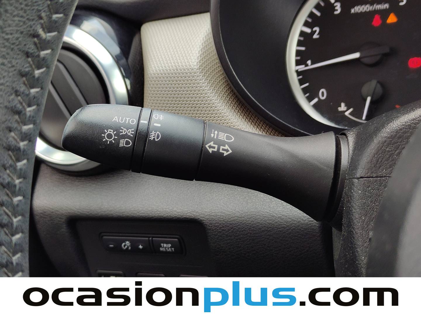 Extras del Nissan Micra Nissan Micra IG-T S&S N-Connecta (90 CV)