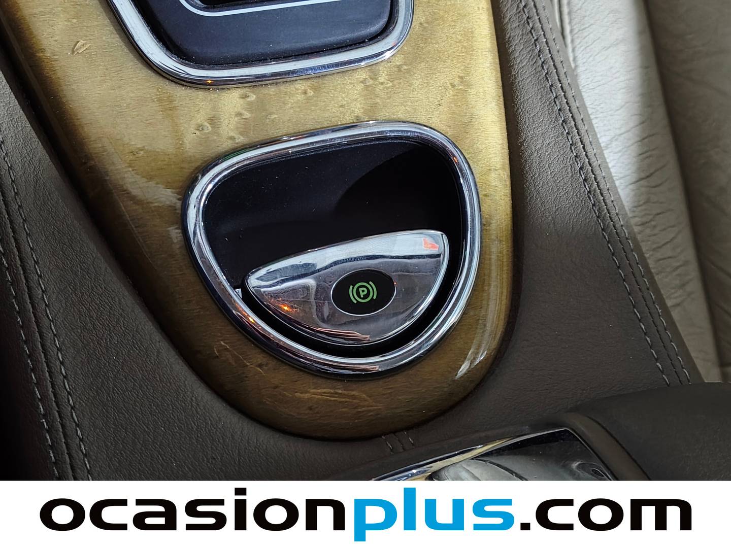Equipamiento del Jaguar S-Type Jaguar S-TYPE 2.5 V6 Executive (200 CV)