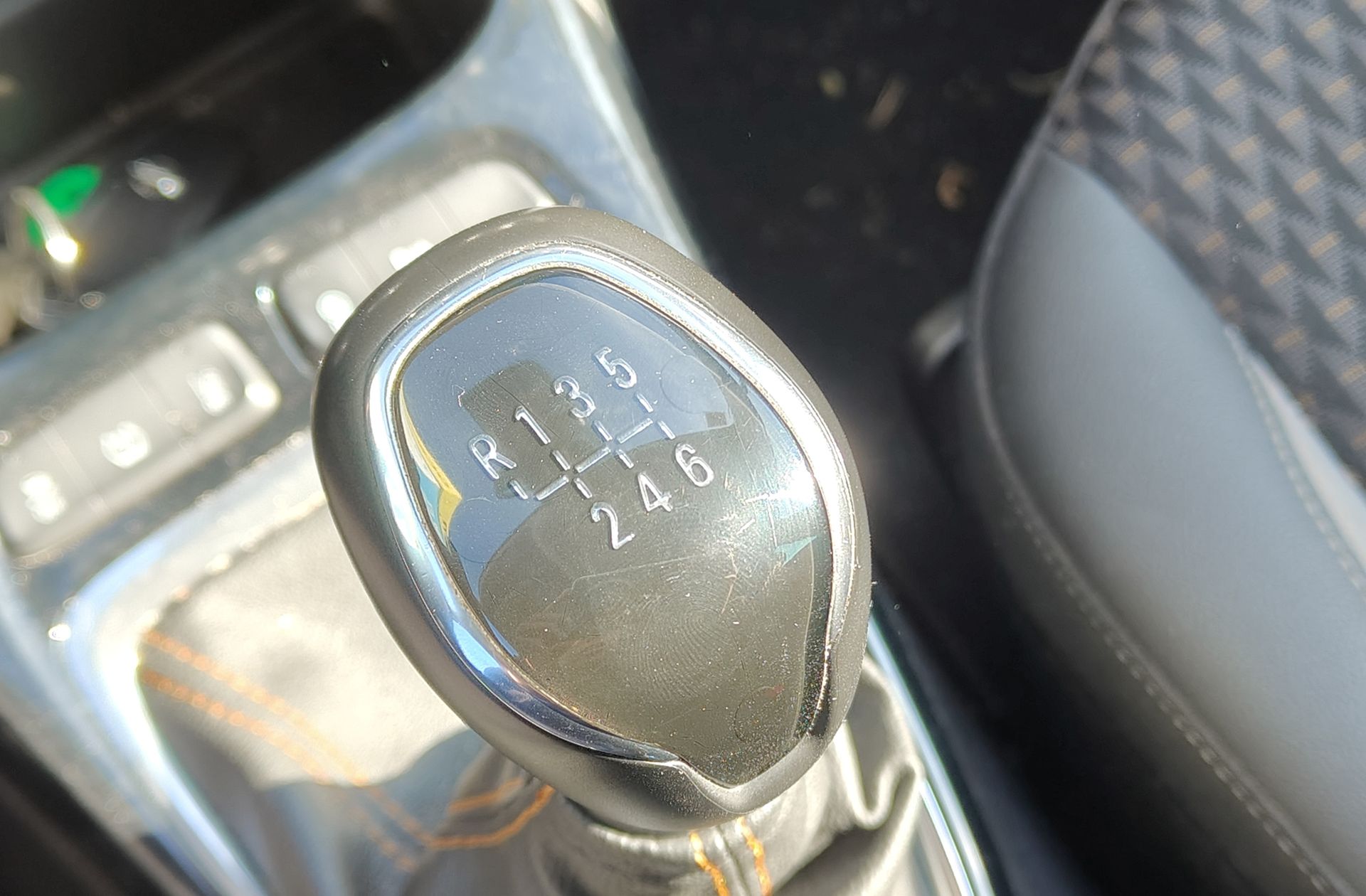 Opel Crossland 1.2 Turbo Innovation - foto 5
