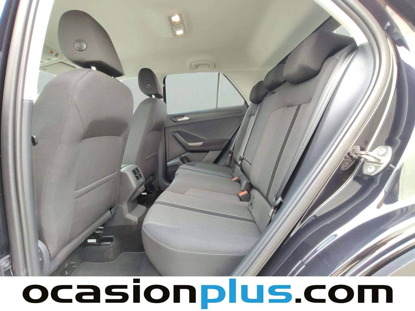 Foto asientos traseros Volkswagen T-Roc Volkswagen T-Roc Dark 1.0 TSI (110 CV)