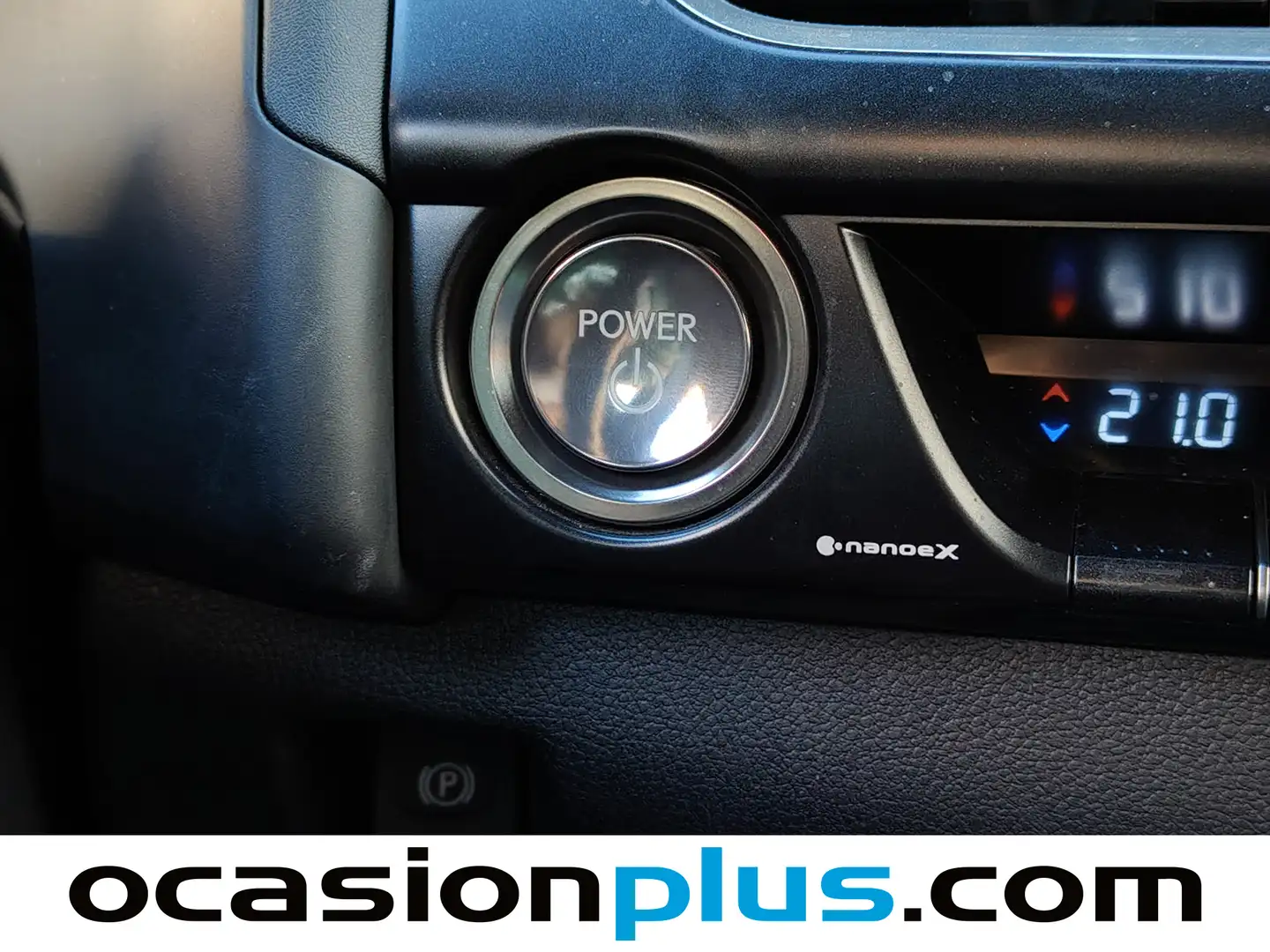 Foto Lexus UX Lexus UX 300h UX (199 CV)