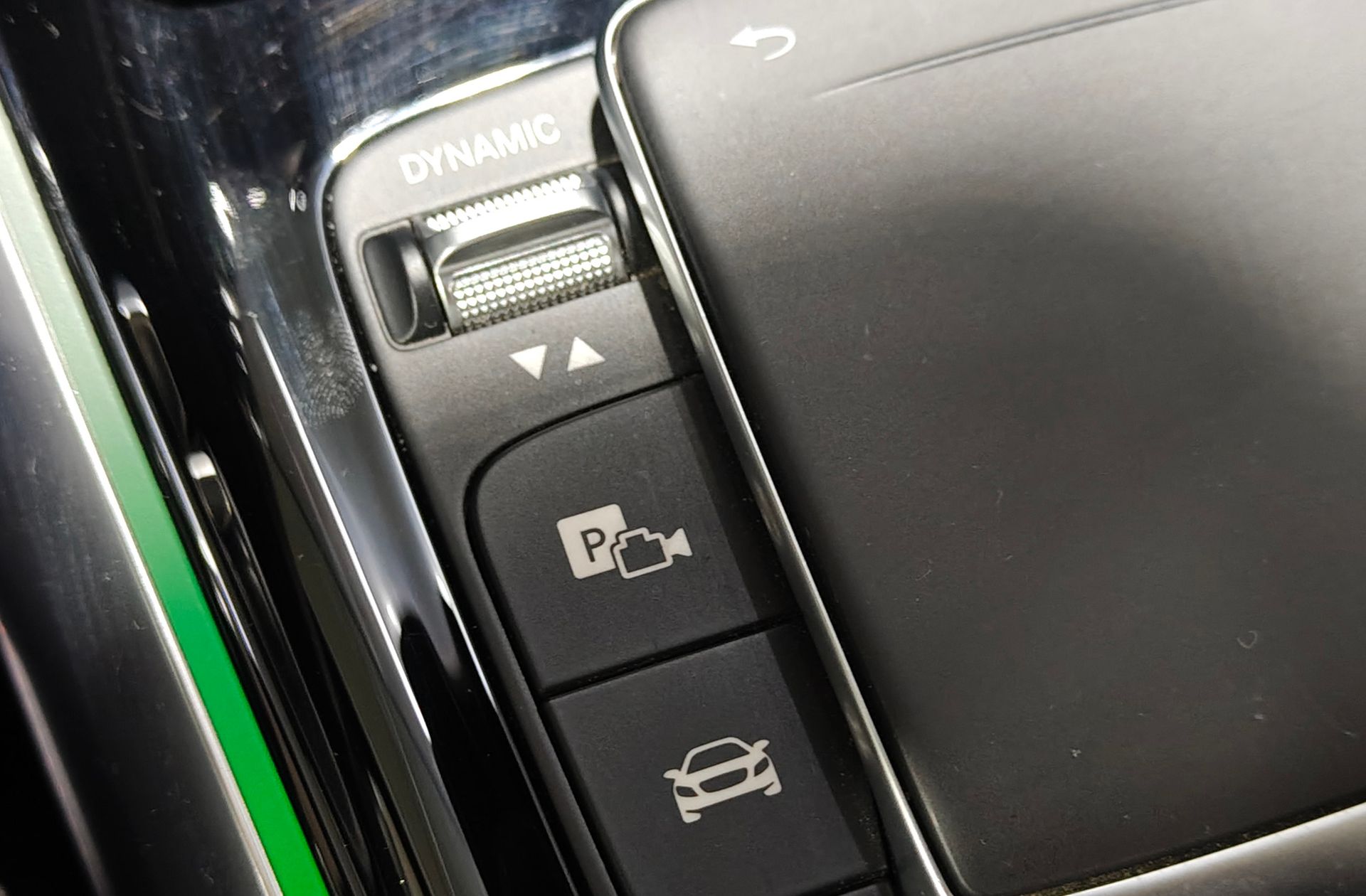 Mercedes-Benz GLA 200 Pack AMG - foto 13