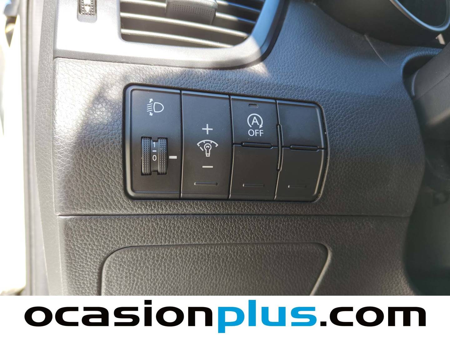 Hyundai i30 Hyundai i30 1.4 MPI BlueDrive Go! (100 CV) 2016