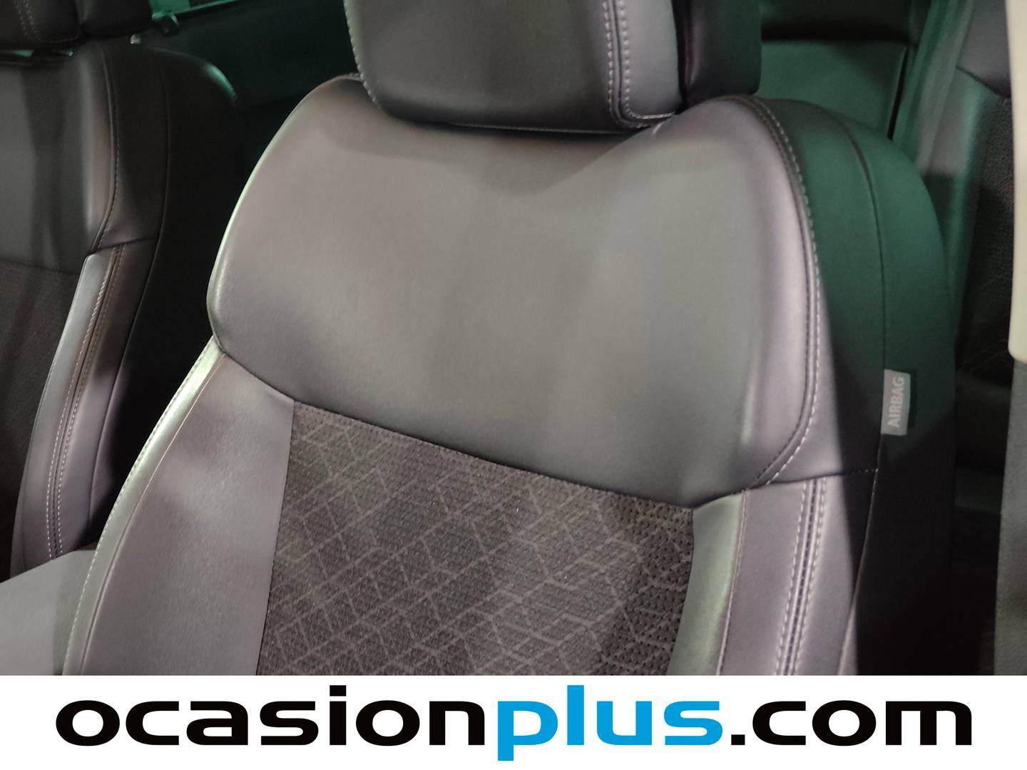Equipamiento del Peugeot 3008 Peugeot 3008 1.2 PureTech S&S Allure (130 CV)
