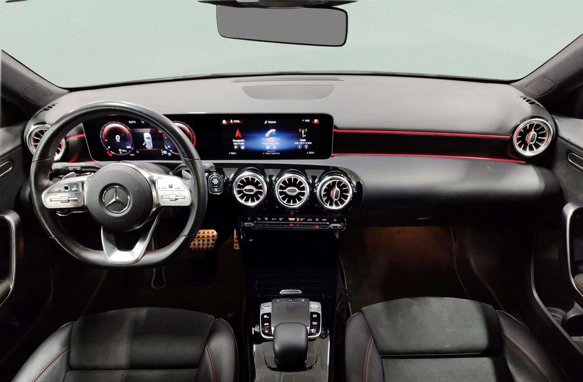 Mercedes-Benz Clase A 180 d Pack AMG - foto 8