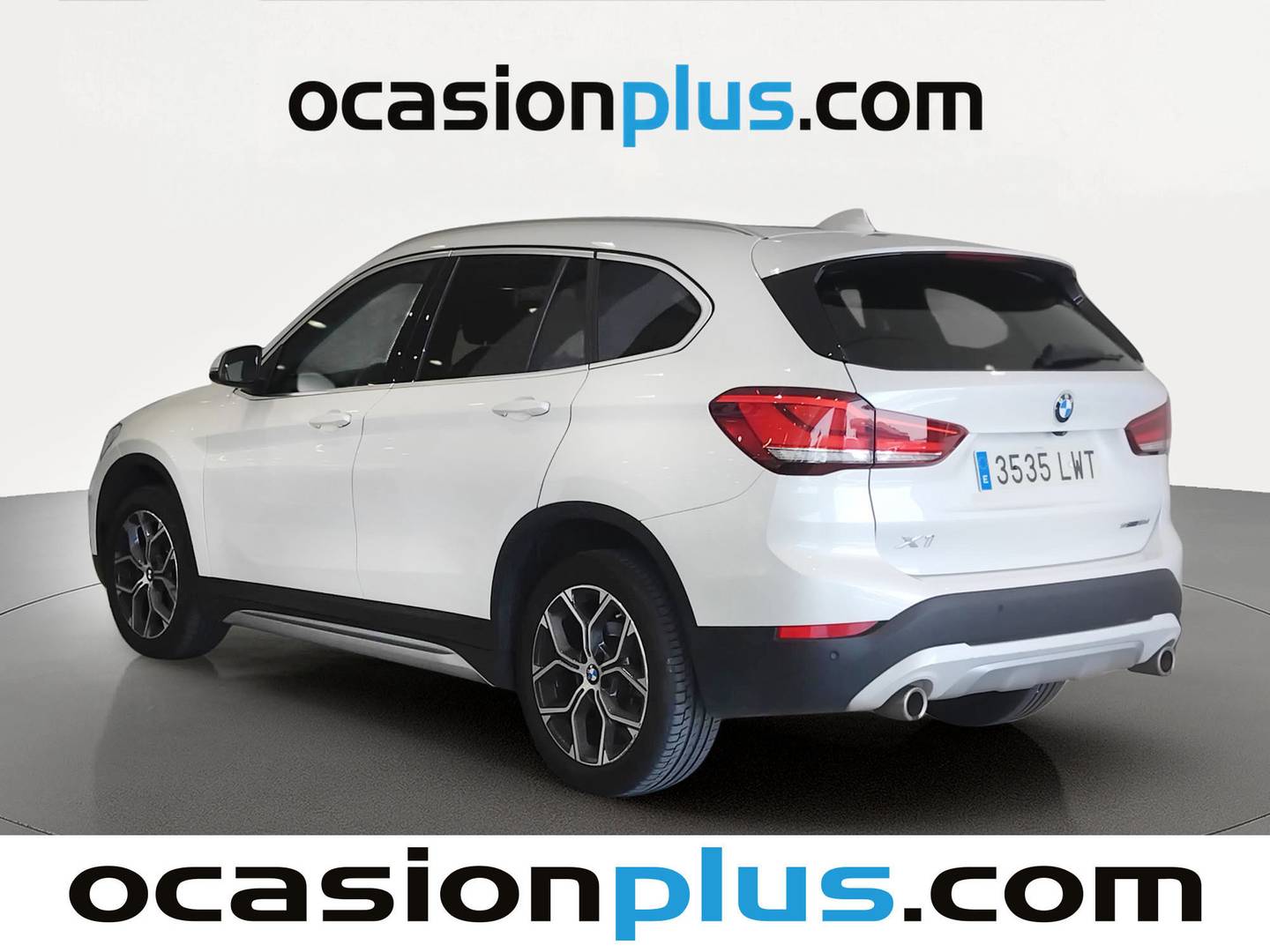 Foto delantera BMW X1 BMW X1 sDrive18d (150 CV) derecha