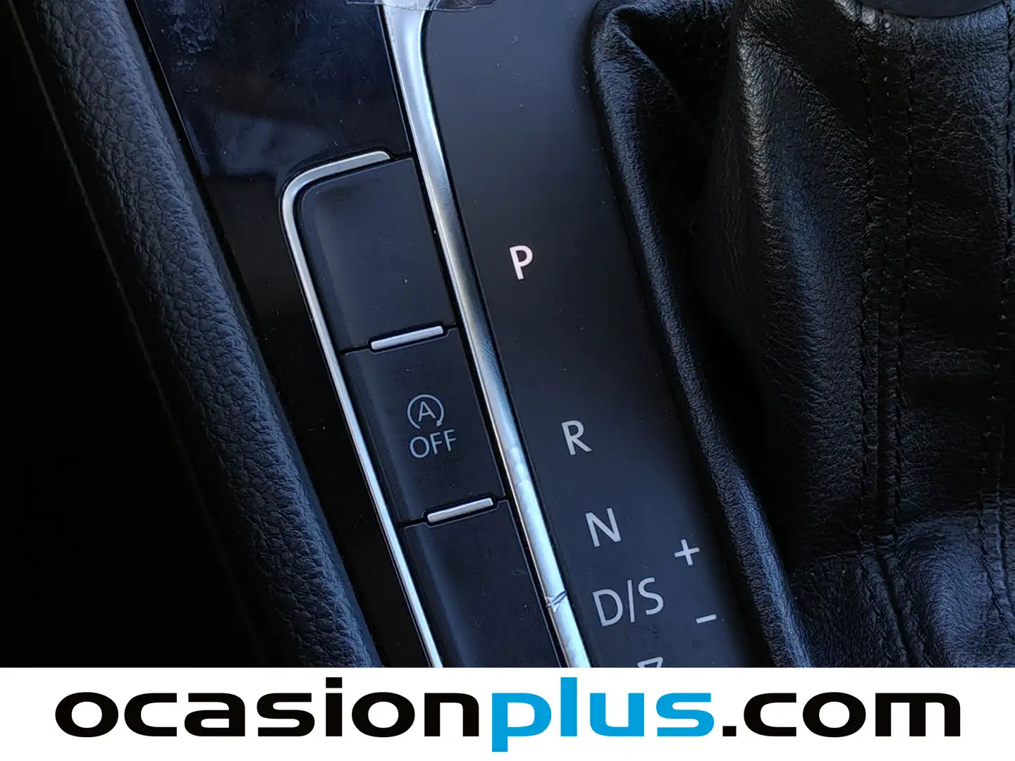 Foto Volkswagen Golf Volkswagen Golf Sport 2.0 TDI BMT (150 CV) DSG