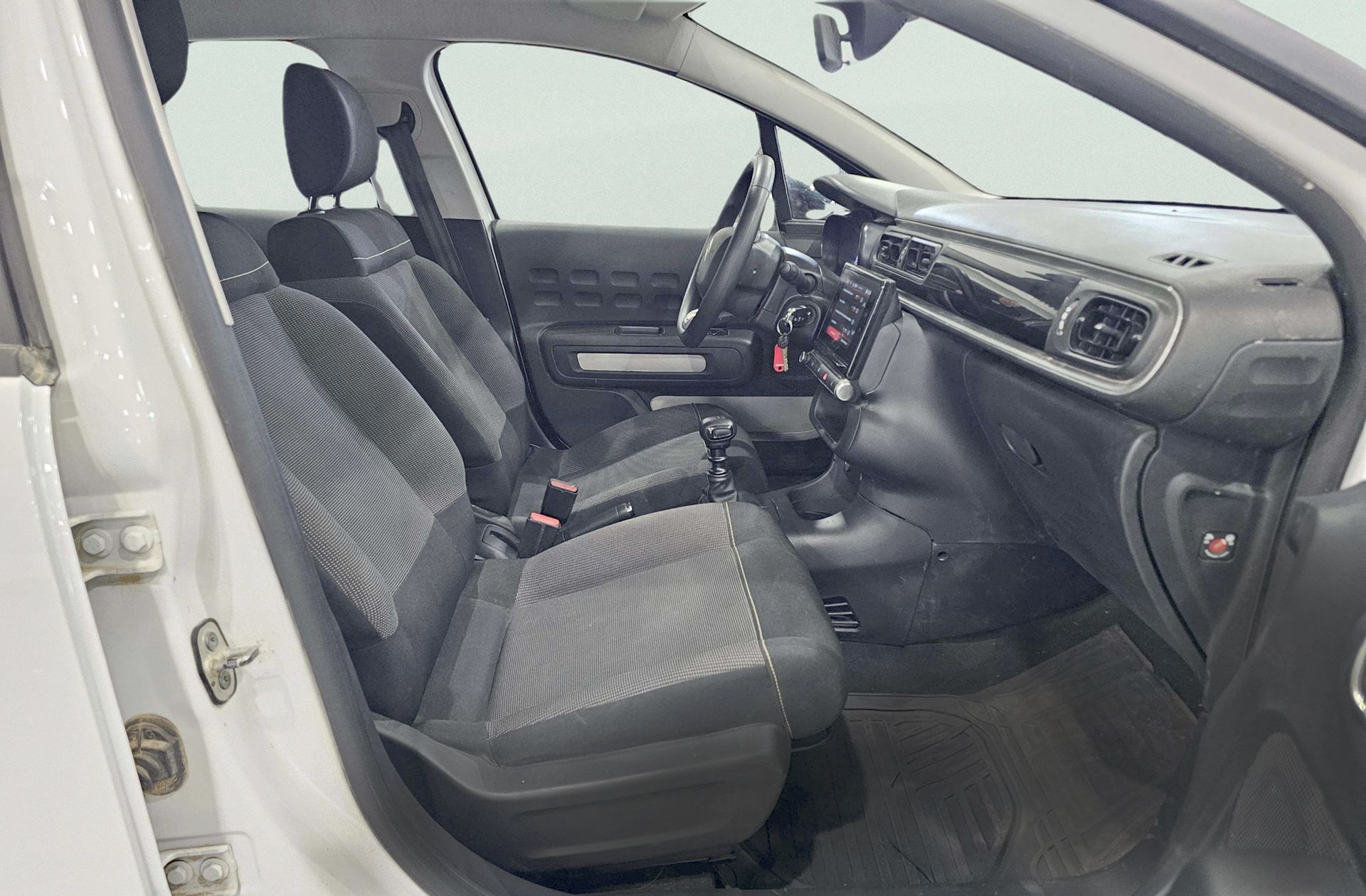 Citroën C3 Plus BlueHDi - foto 18