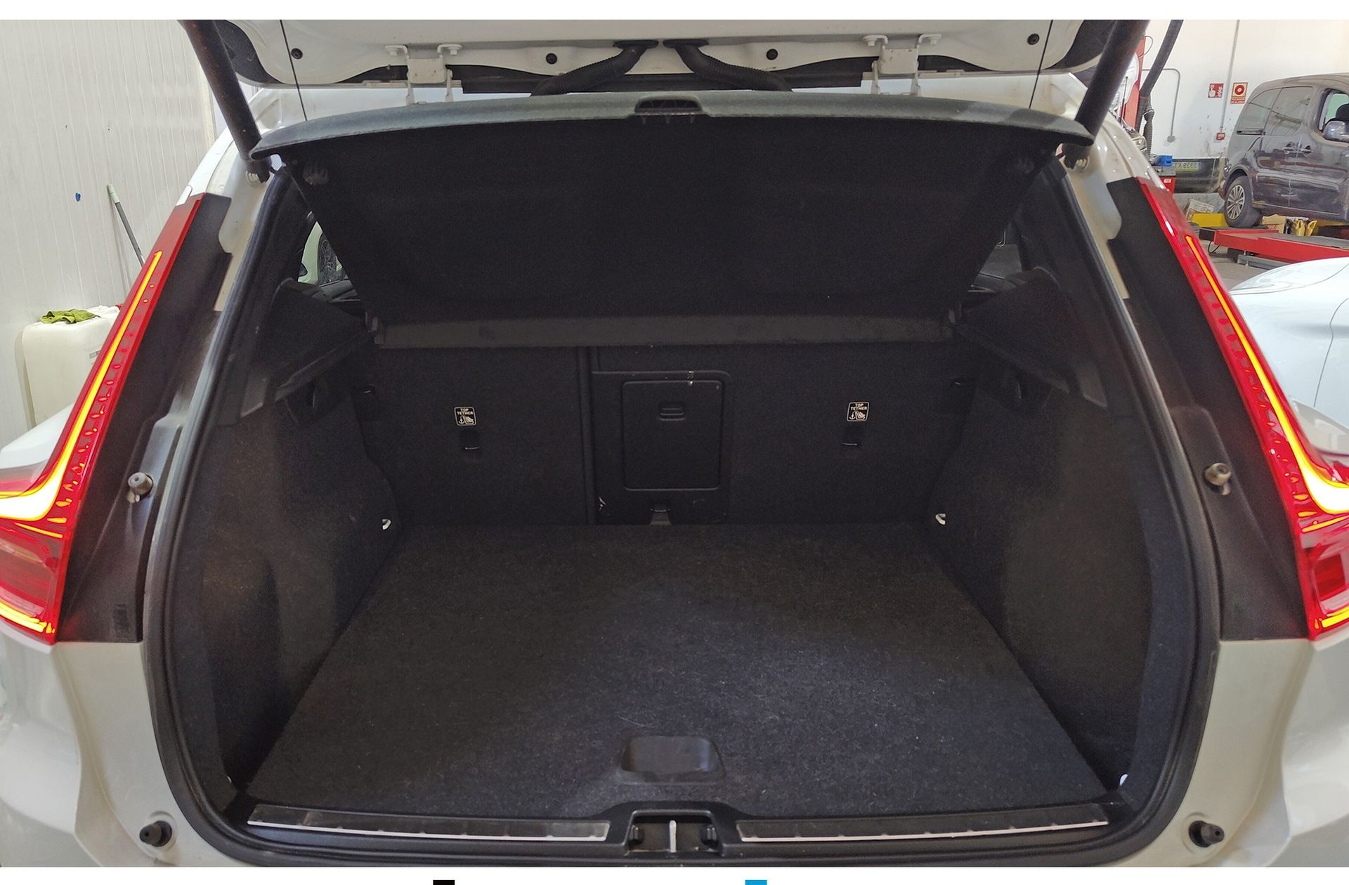 Volvo XC40 T4 Inscription - foto 22
