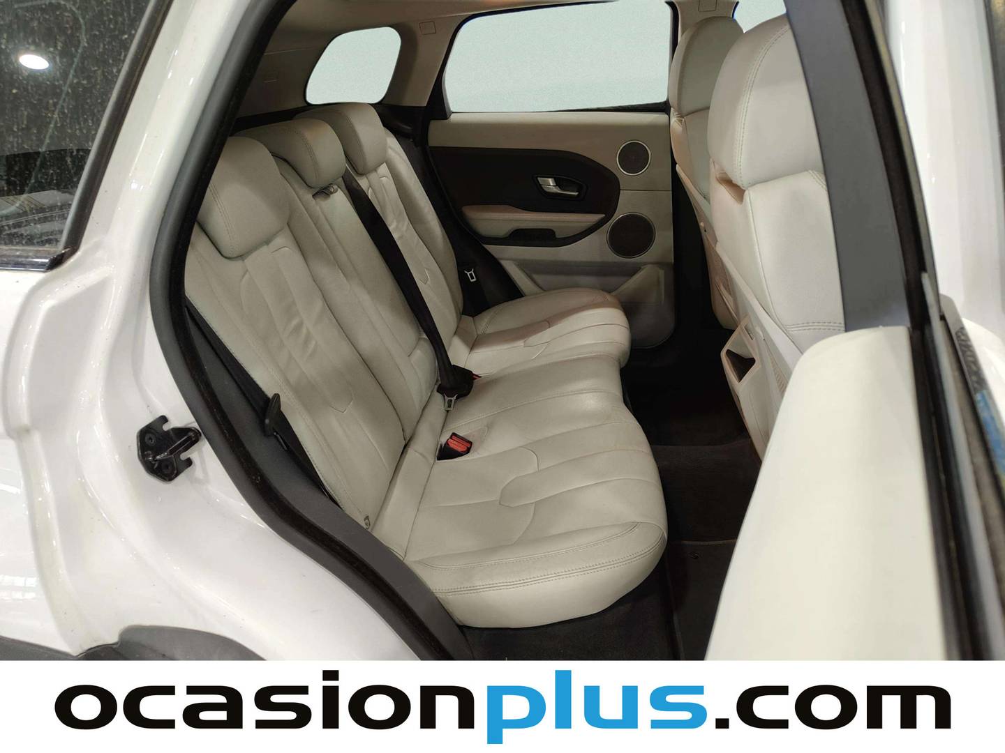Foto Land Rover Range Rover Evoque Land Rover Range Rover Evoque 2.2L TD4 Pure 4x4 Auto (150 CV) siete plazas