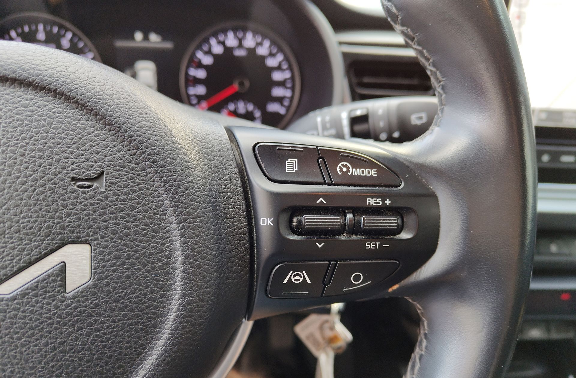 Kia Rio 1.0 T-GDi MHEV iMT Drive - foto 30