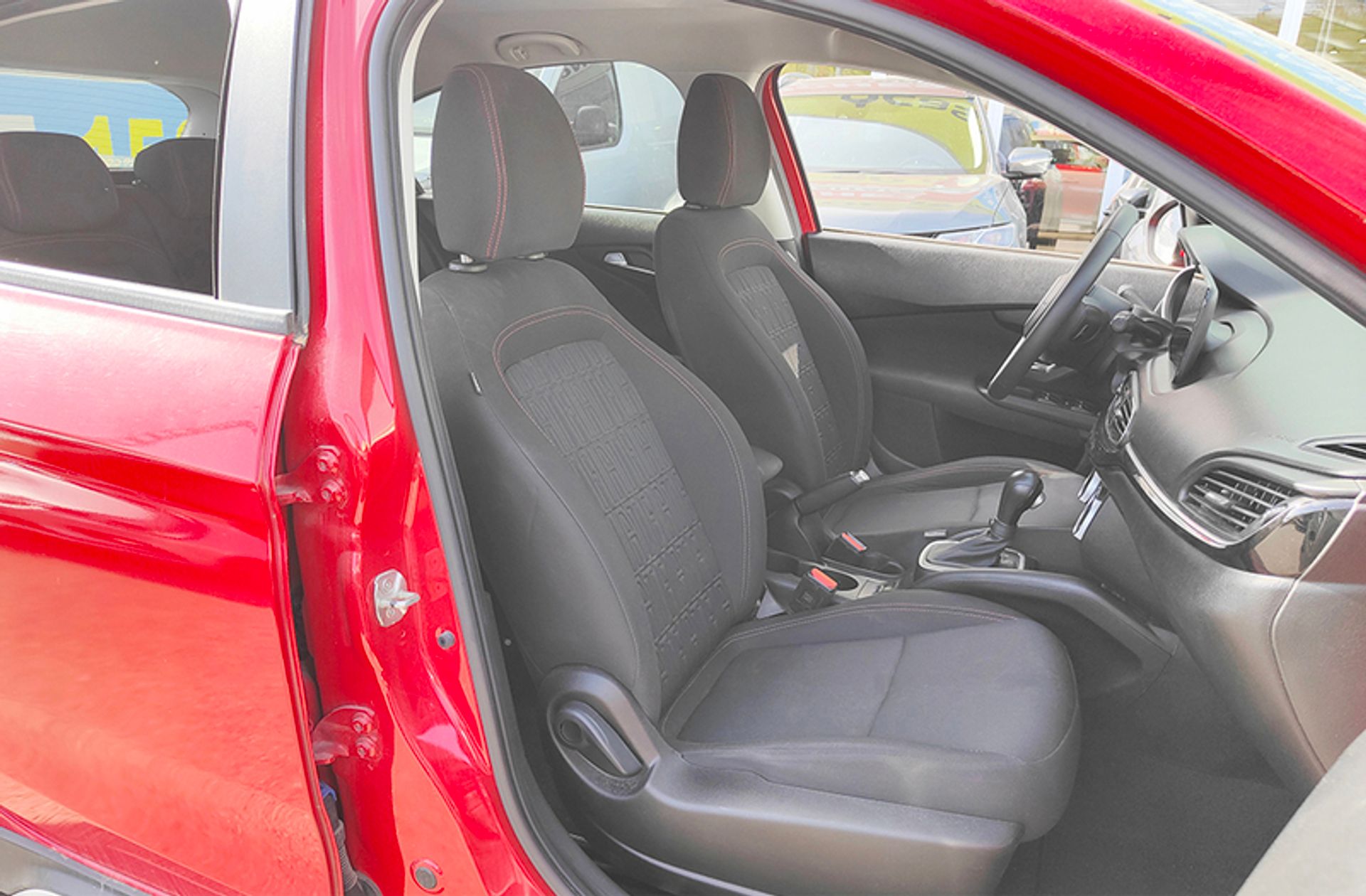Fiat Tipo 1.5 Hybrid Red DCT - foto 17