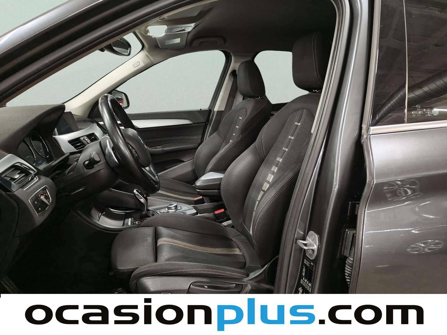 Foto asientos delanteros BMW X1 BMW X1 xDrive18d (150 CV)